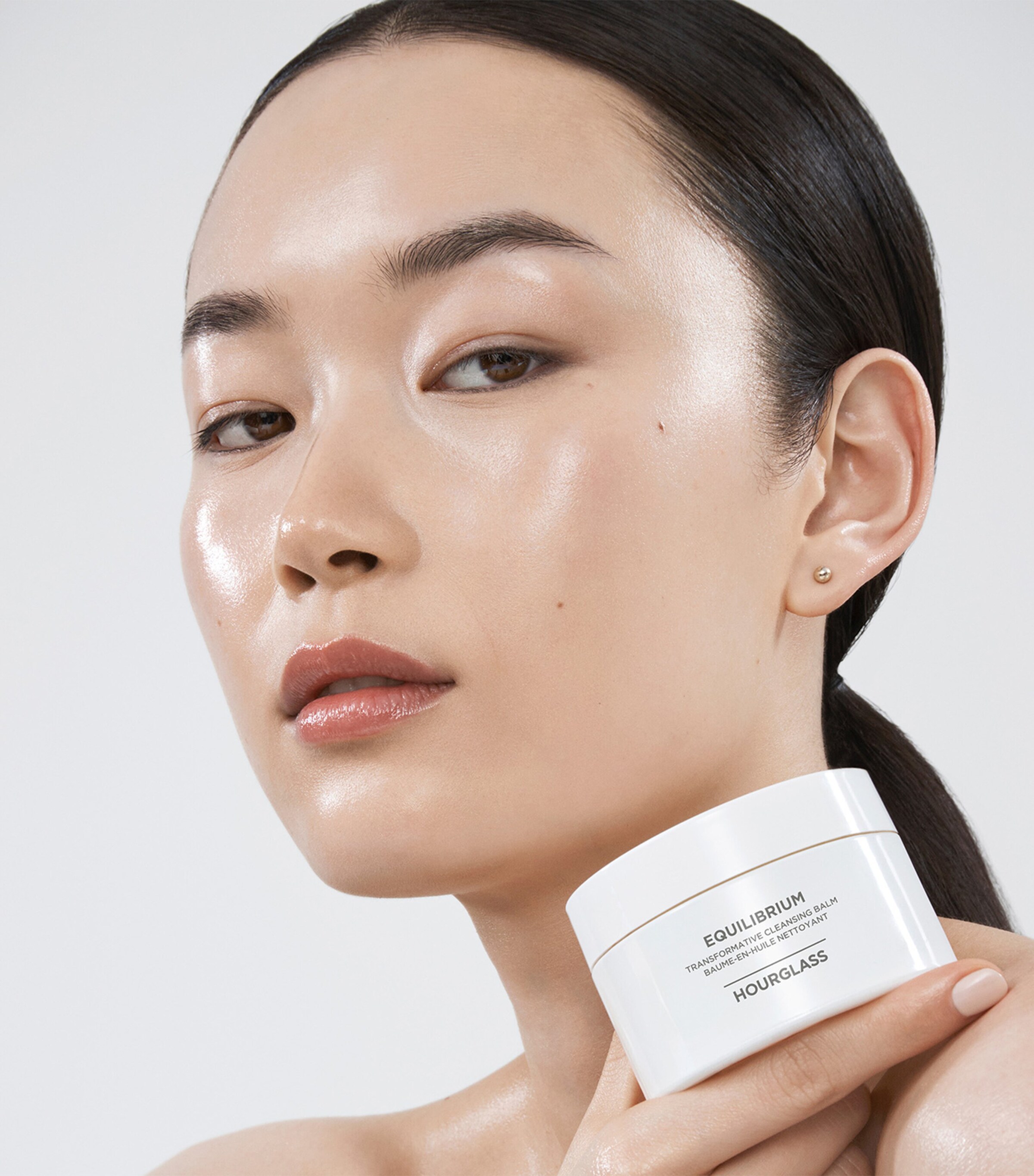 Equilibrium Transformative Cleansing Balm (86g) NO COLOUR Image 3