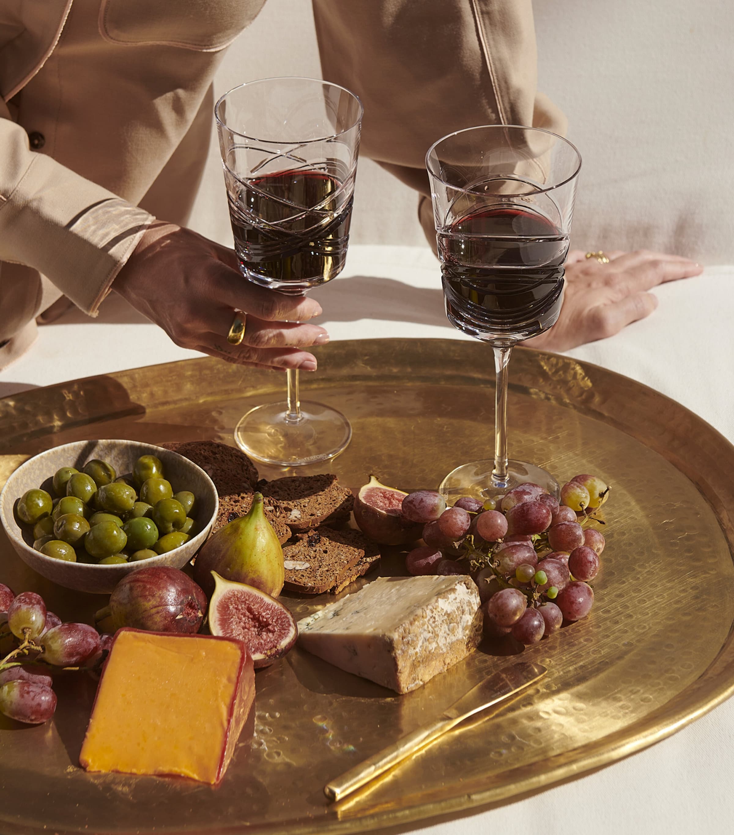 Set of 2 Crystal Aran Red Wine Glasses (475ml) CLEAR Image 2