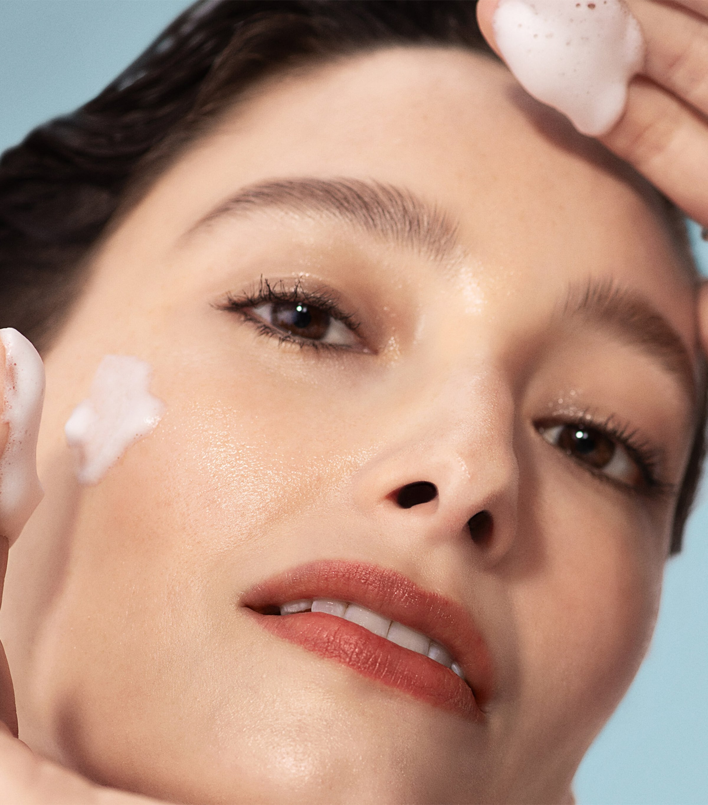 Lathering Tube Soap (125ml) NO COLOUR Image 3