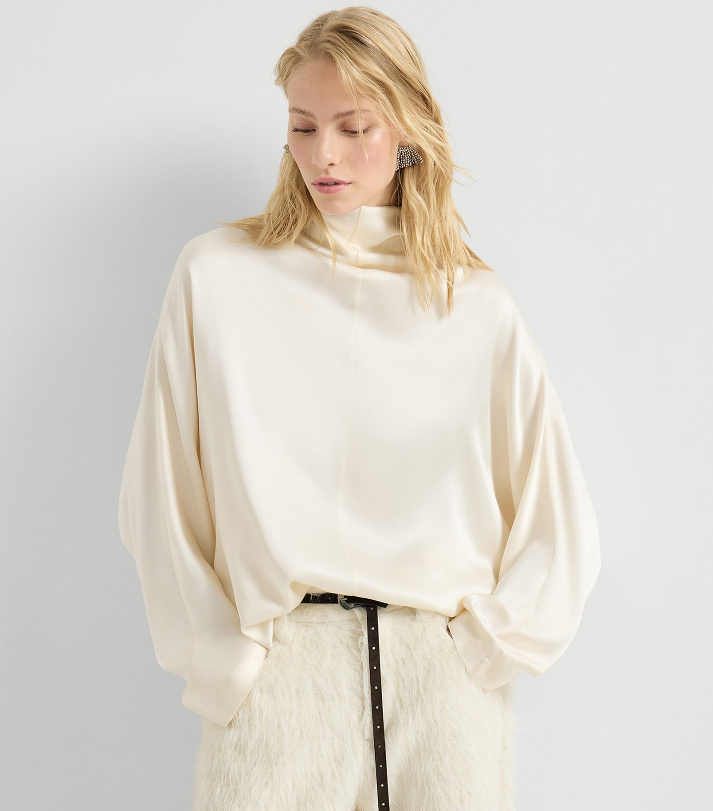 Silk Rollneck Blouse C7925 Image 6