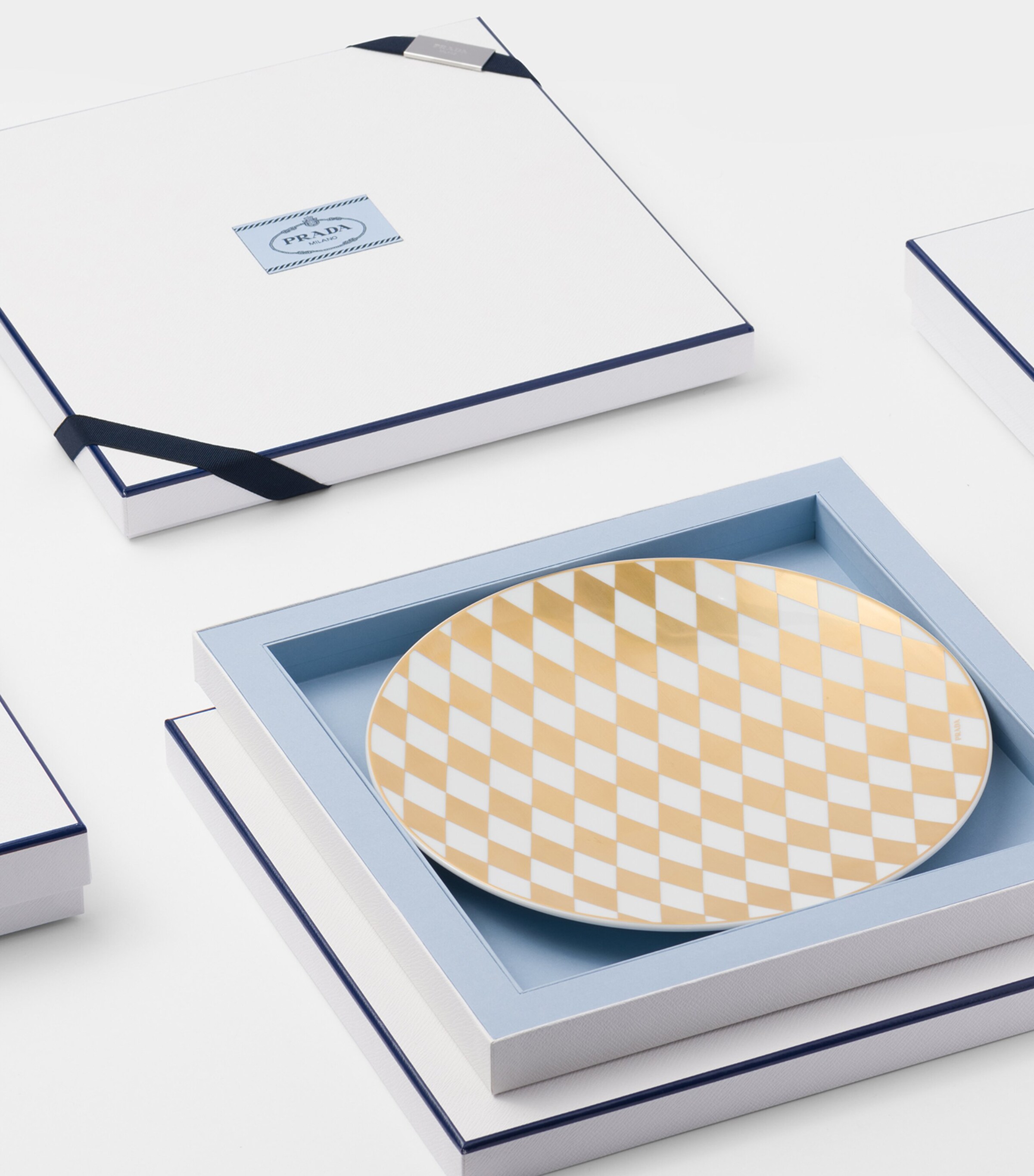 Chequerboard Charger Plate (28cm) F0R5P Image 4