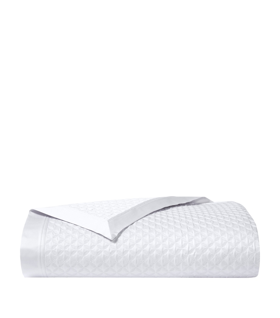 Yves Delorme Couture Cotton Adagio Super King Bedspread (280cm x 250cm) Brume Image 2