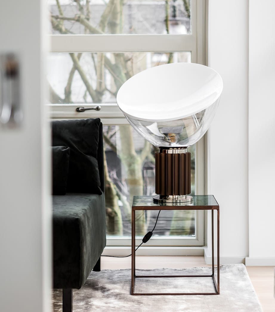 Small Taccia Table Lamp BRASS/BLACK Image 2