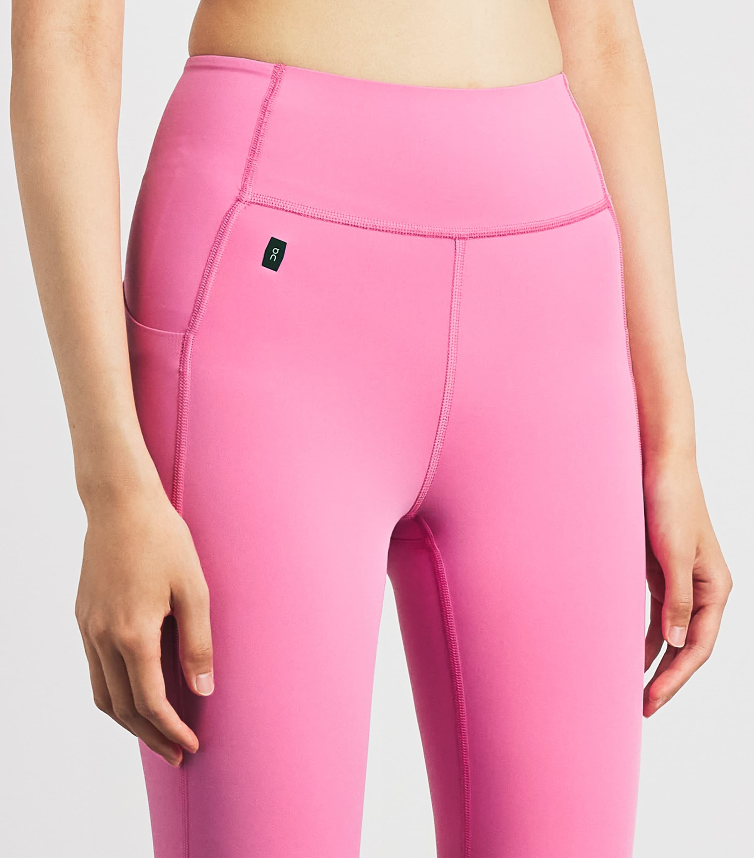 On Womens Train Leggings Bubblegum Image 3