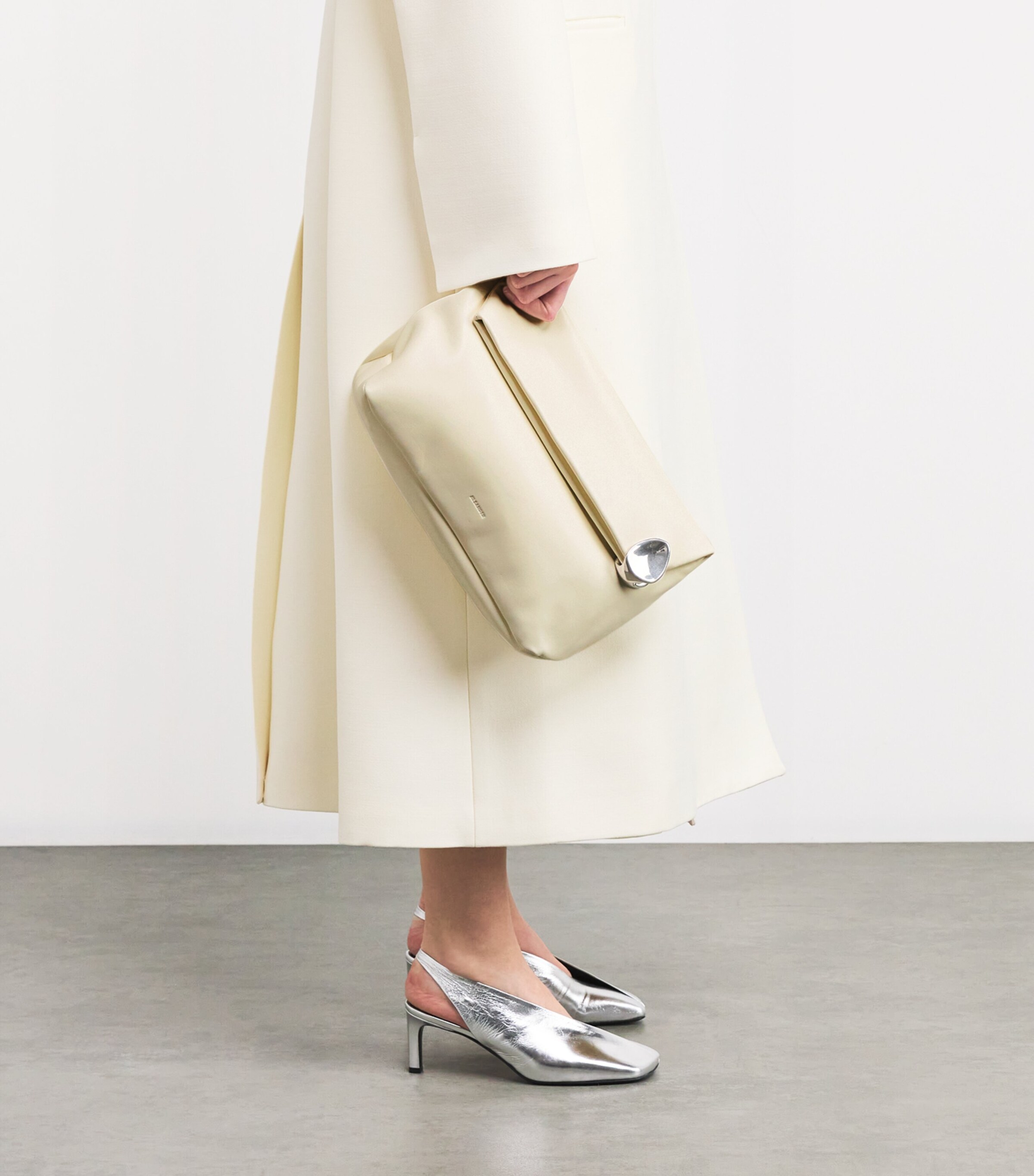 【関税＆送料込み】Jil Sander Jewel Zip Leather Clutch Jil Sander Jewel Zip Leather Pochette Clutch Bag - Bergdorf