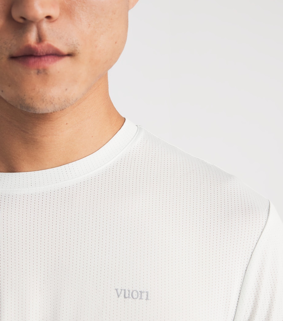 VUORI Mens Strato Breathe T-Shirt Bze Breeze Image 3