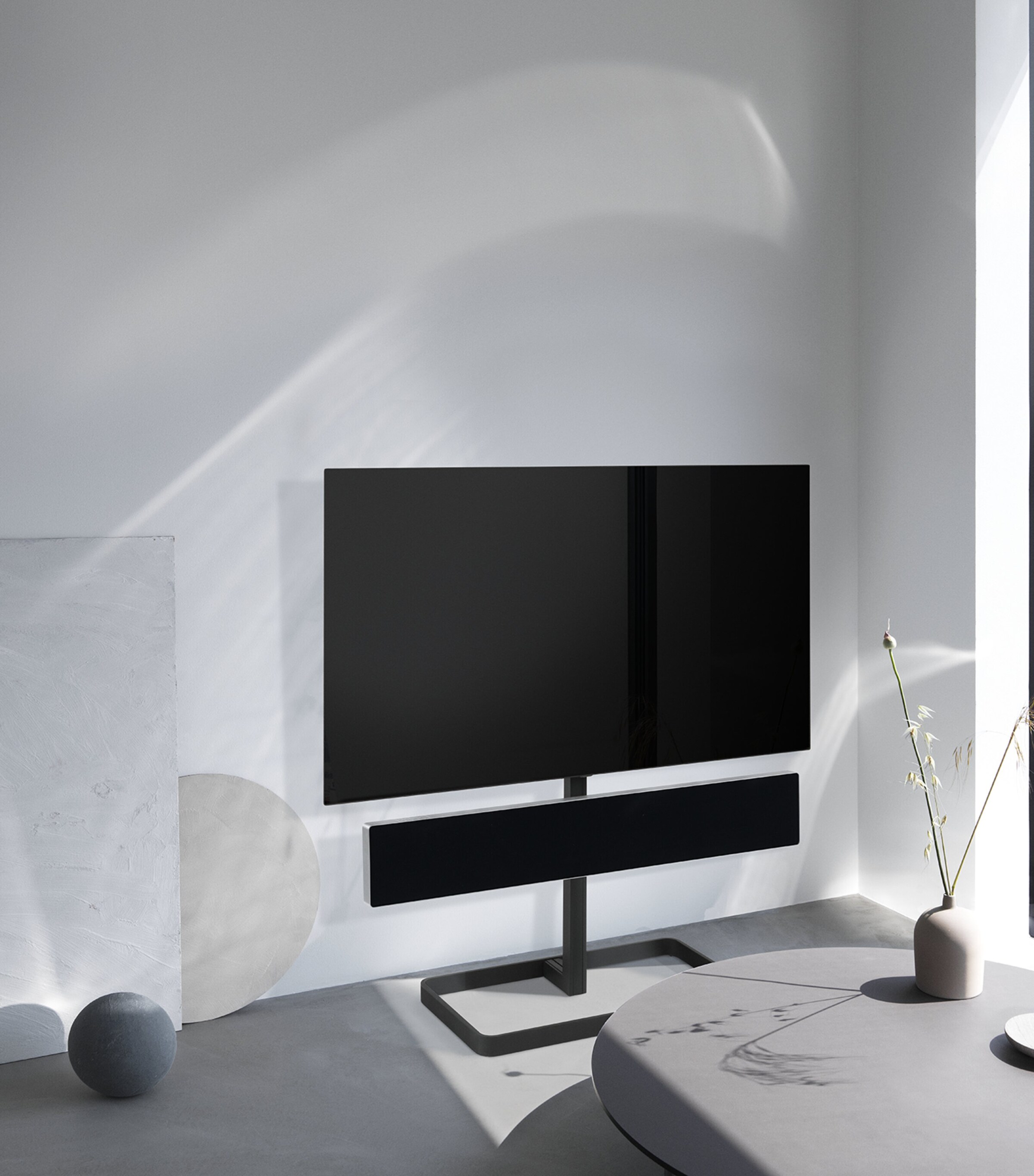 Beosound Stage AL2 Soundbar SILVER BLACK Image 6