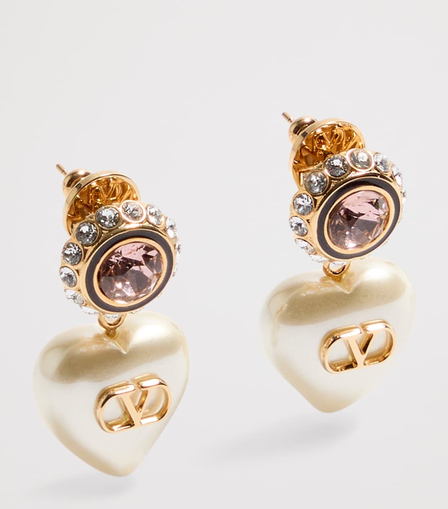 VLogo Signature Pearl Earrings 9Q3 Image 2