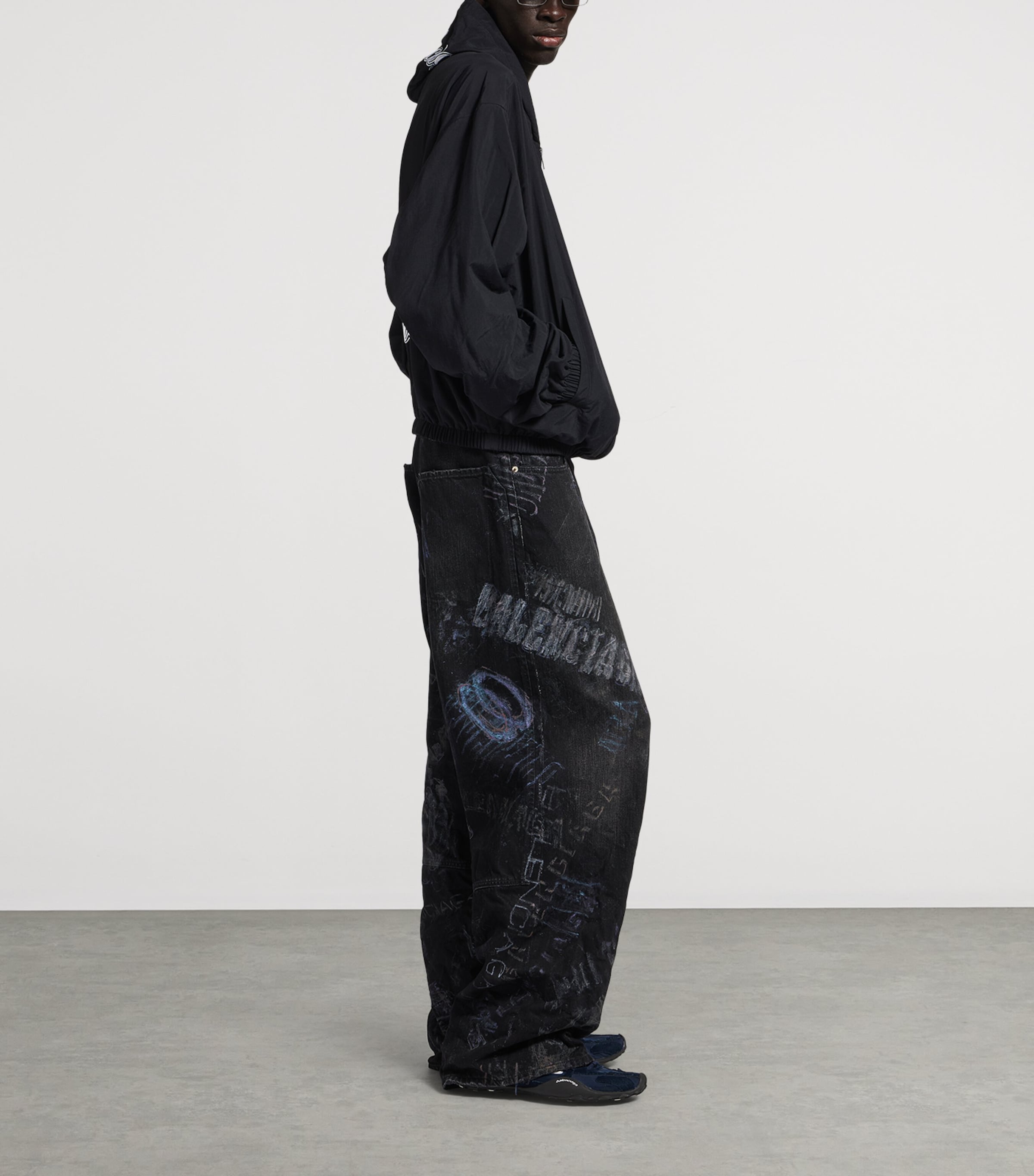 Washed Crayon Wide-Leg Jeans 1037 Image 4