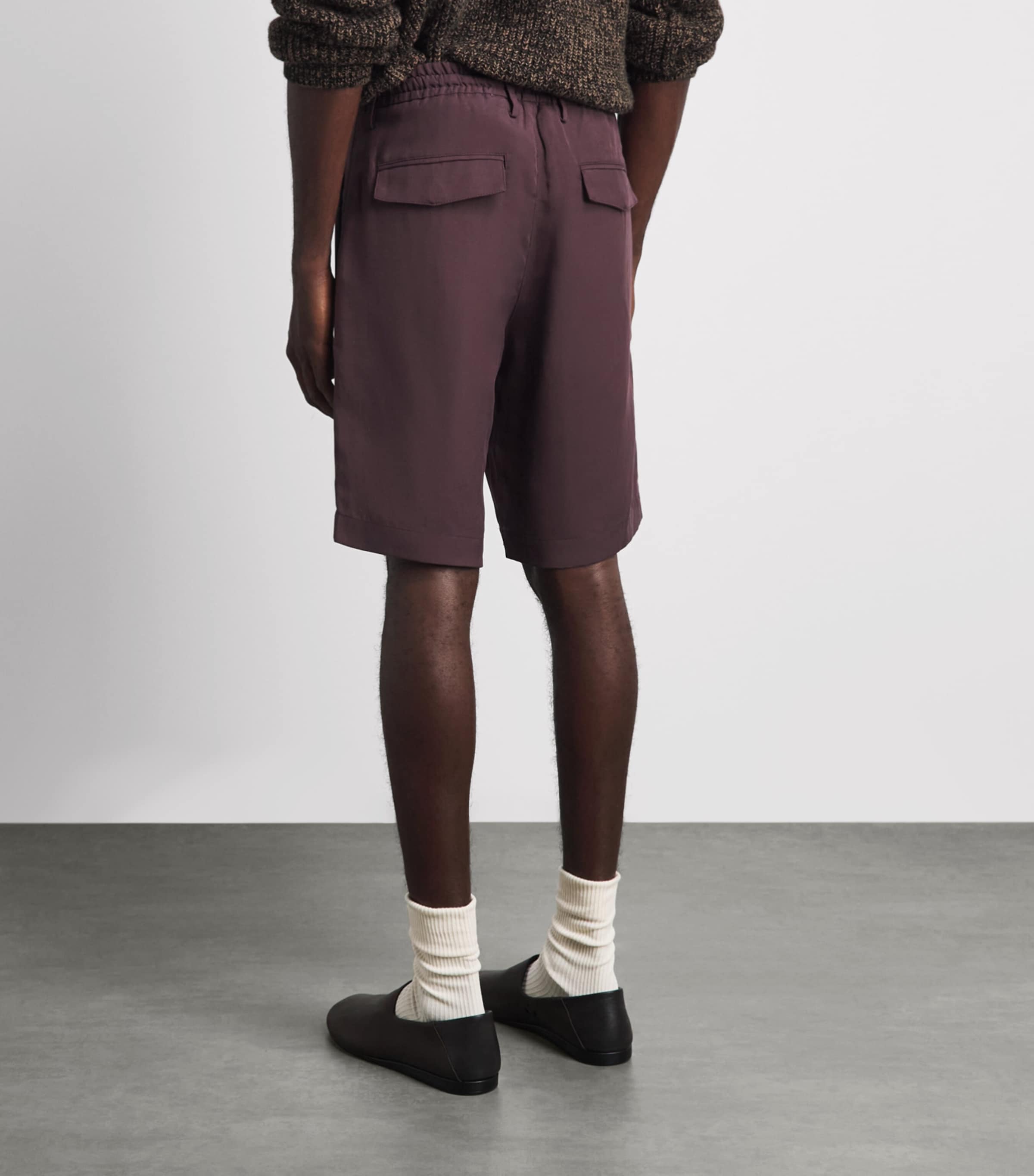 Eleventy Mens Linen Drawstring Bermuda Shorts Bordeaux Image 5