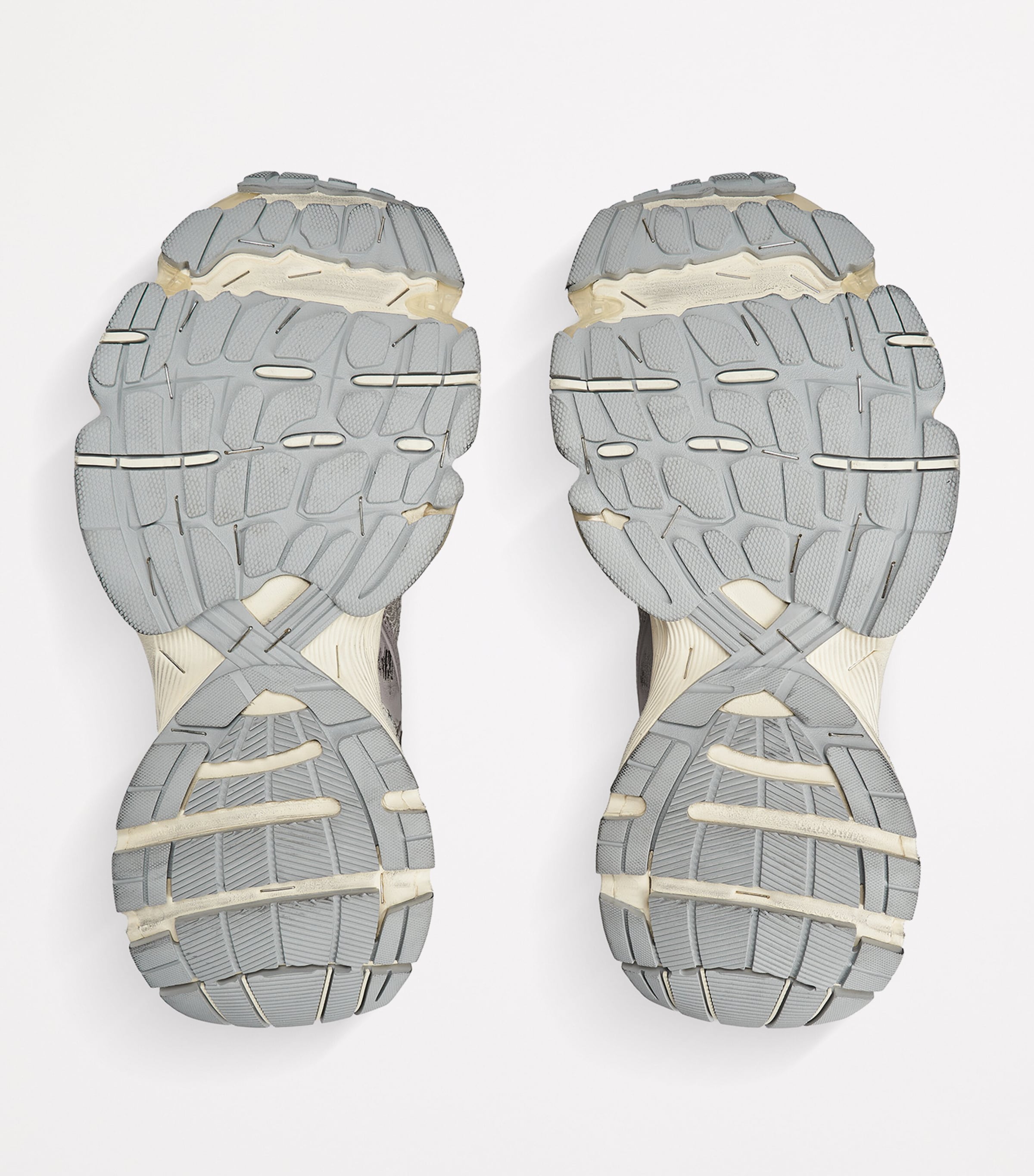 Mesh Stapler Sneakers 9191 Image 7