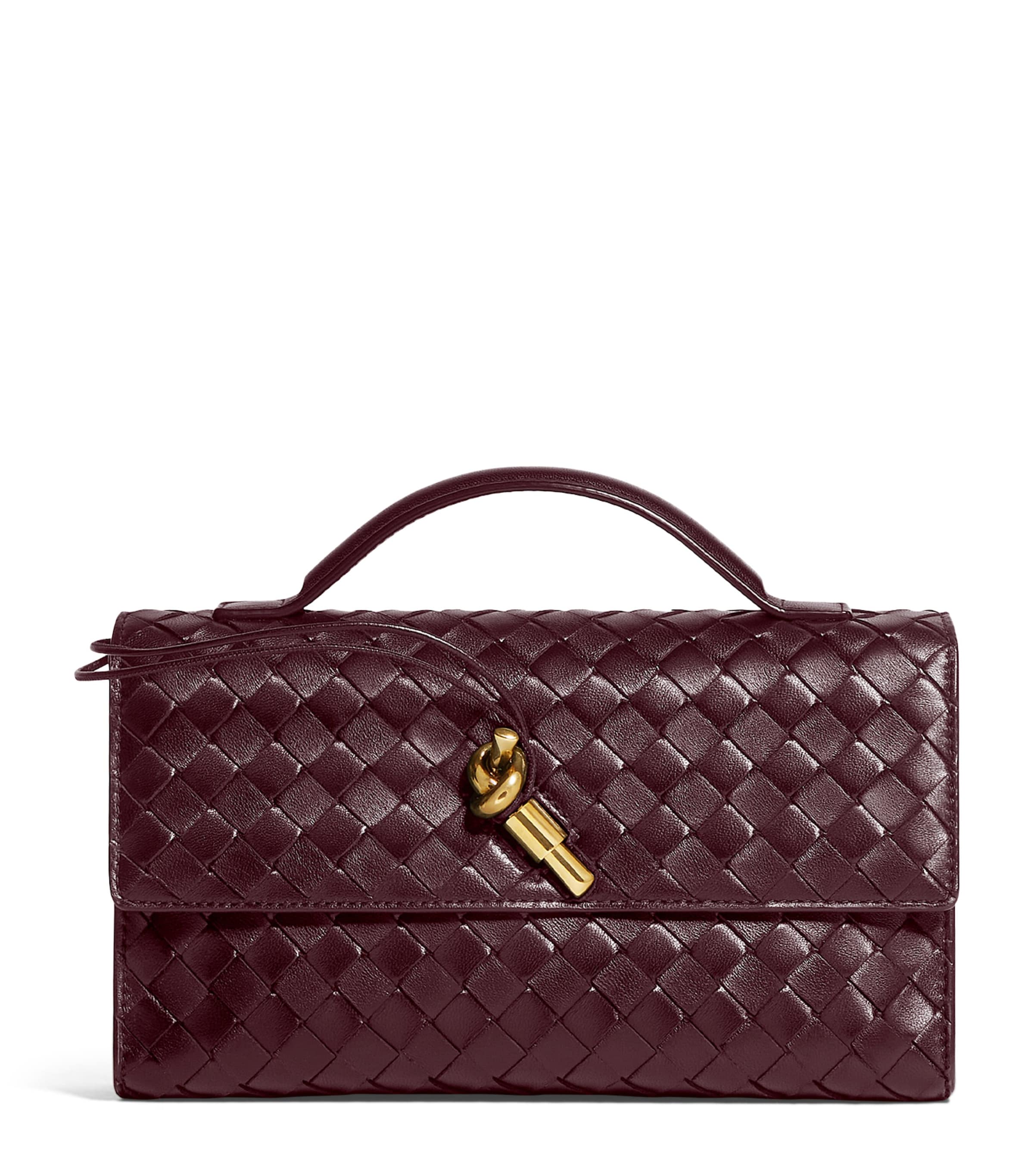 Bottega Veneta Leather Andiamo 25 Clutch Bag Image 1