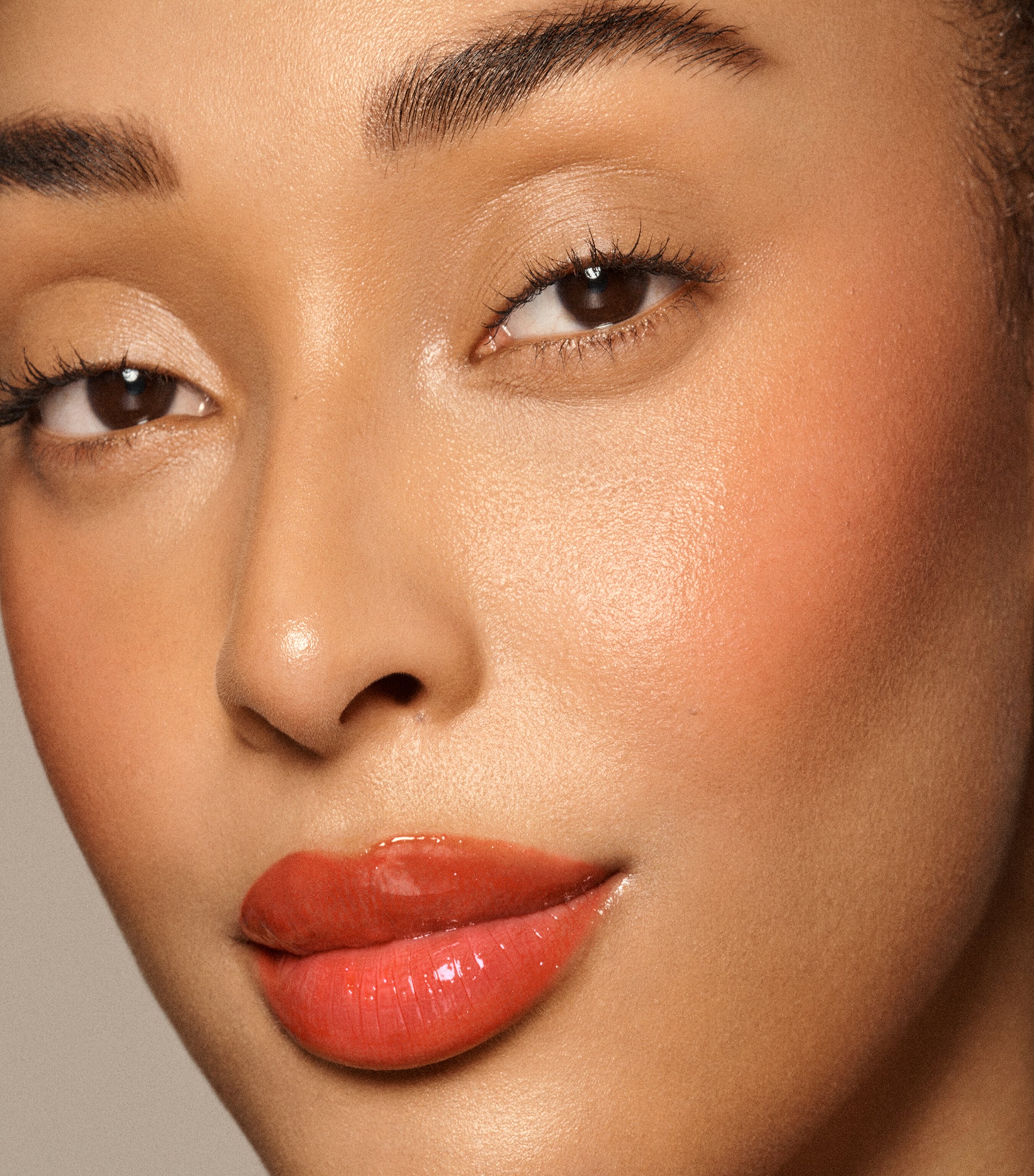 Sunset Blush Balm STRAWB Image 3