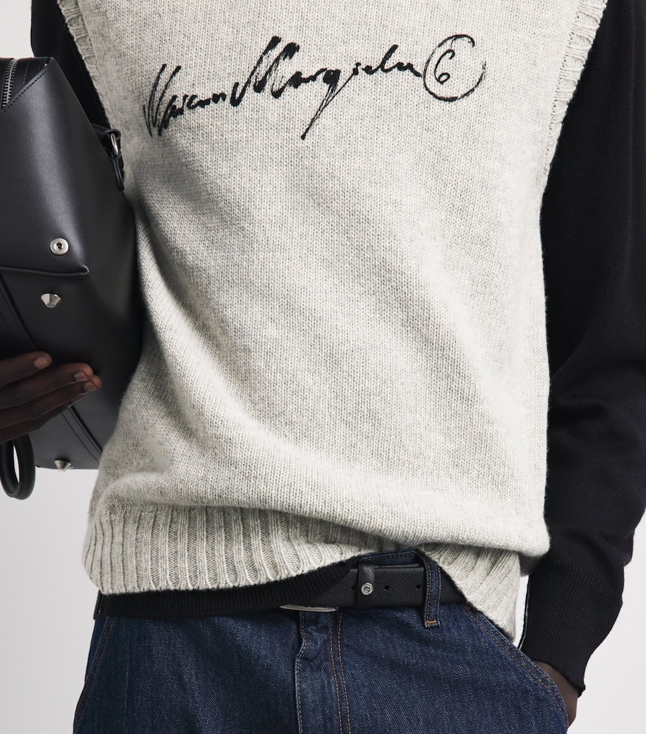 MM6 Maison Margiela Mens Wool-Blend Logo Sweater Vest Gry Mel Blck Pr Image 3