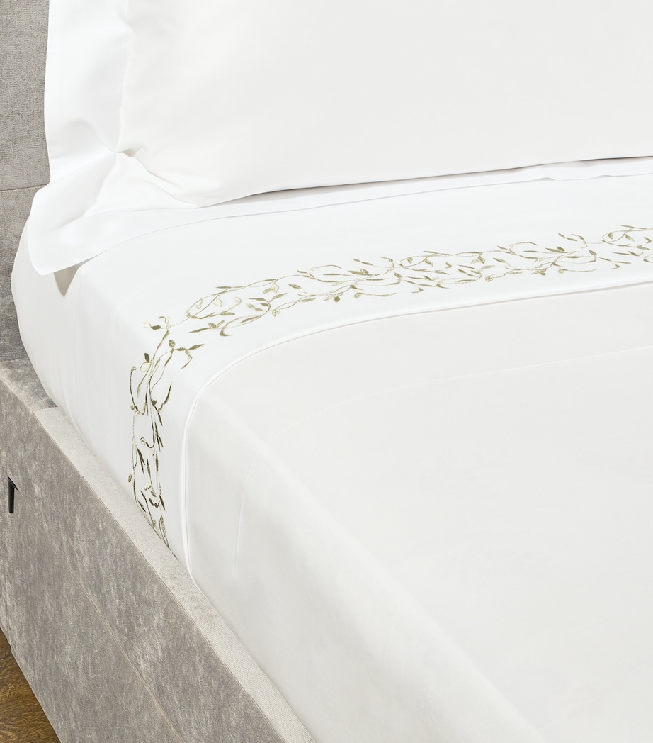 Tresco Embroidered King Flat Sheet (275cm x 275cm) WHITE/SAGE Image 4