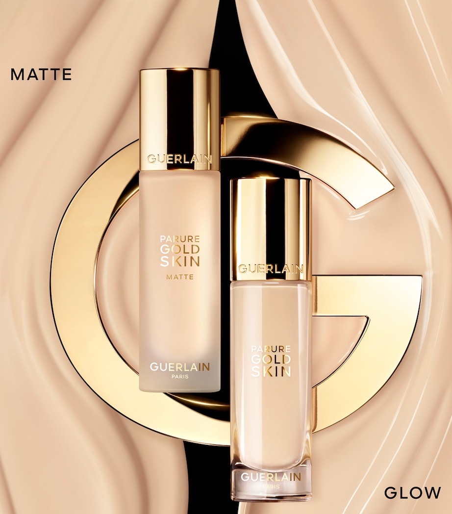 Parure Gold Skin Matte Foundation 1N Image 5