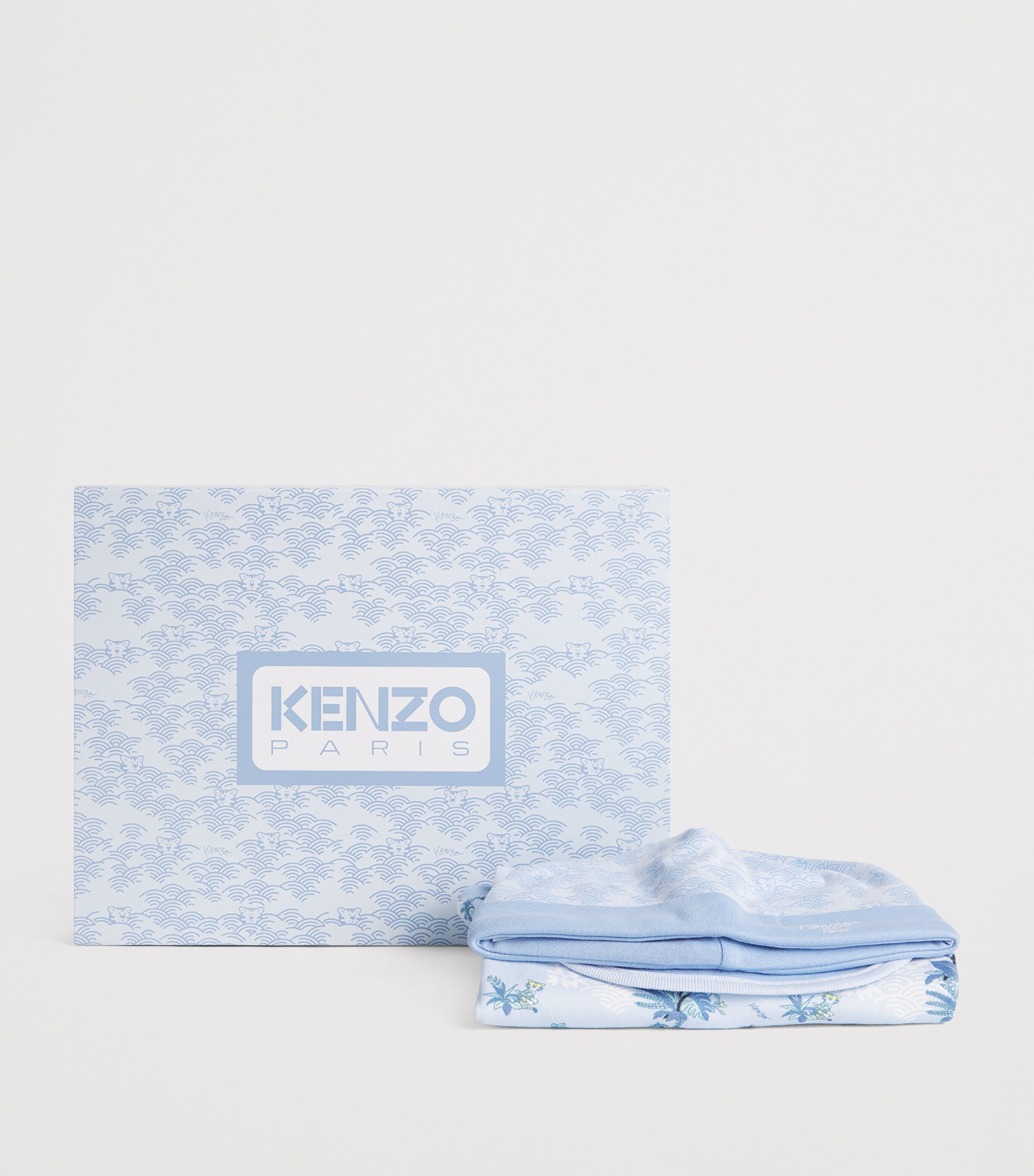 Kenzo Kids Floral All-In-One, Hat and Bib Set (3-24 Months) Pale Blue Image 3