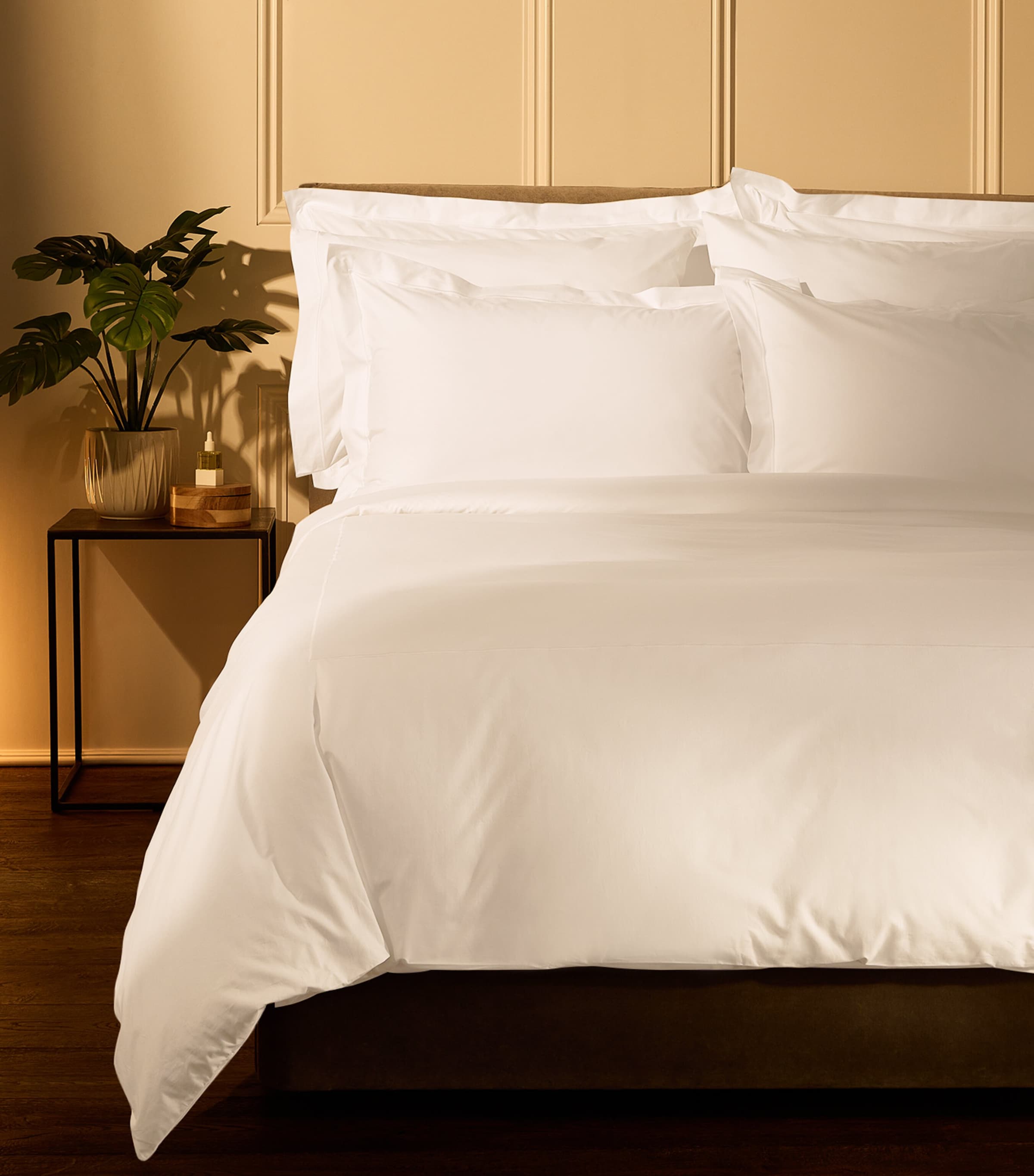 Helmshore King Flat Sheet (275cm x 295cm) WHITE Image 2