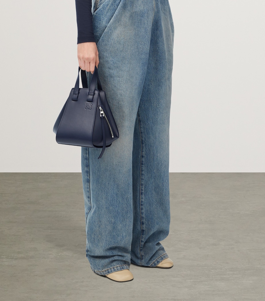 Leather Compact Hammock Top-Handle Bag ABYSS BLUE Image 7