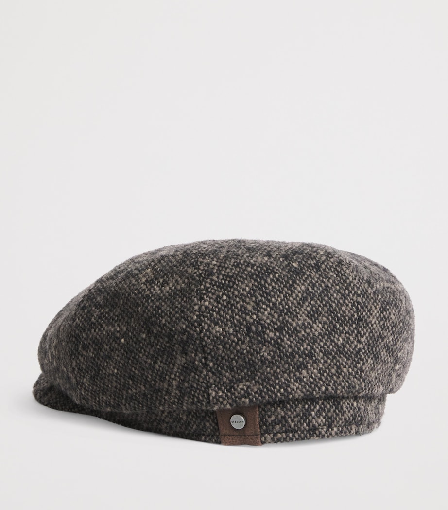 Virgin Wool Tweed Hatteras Flat Cap 417 - BLACK/MUD Image 2