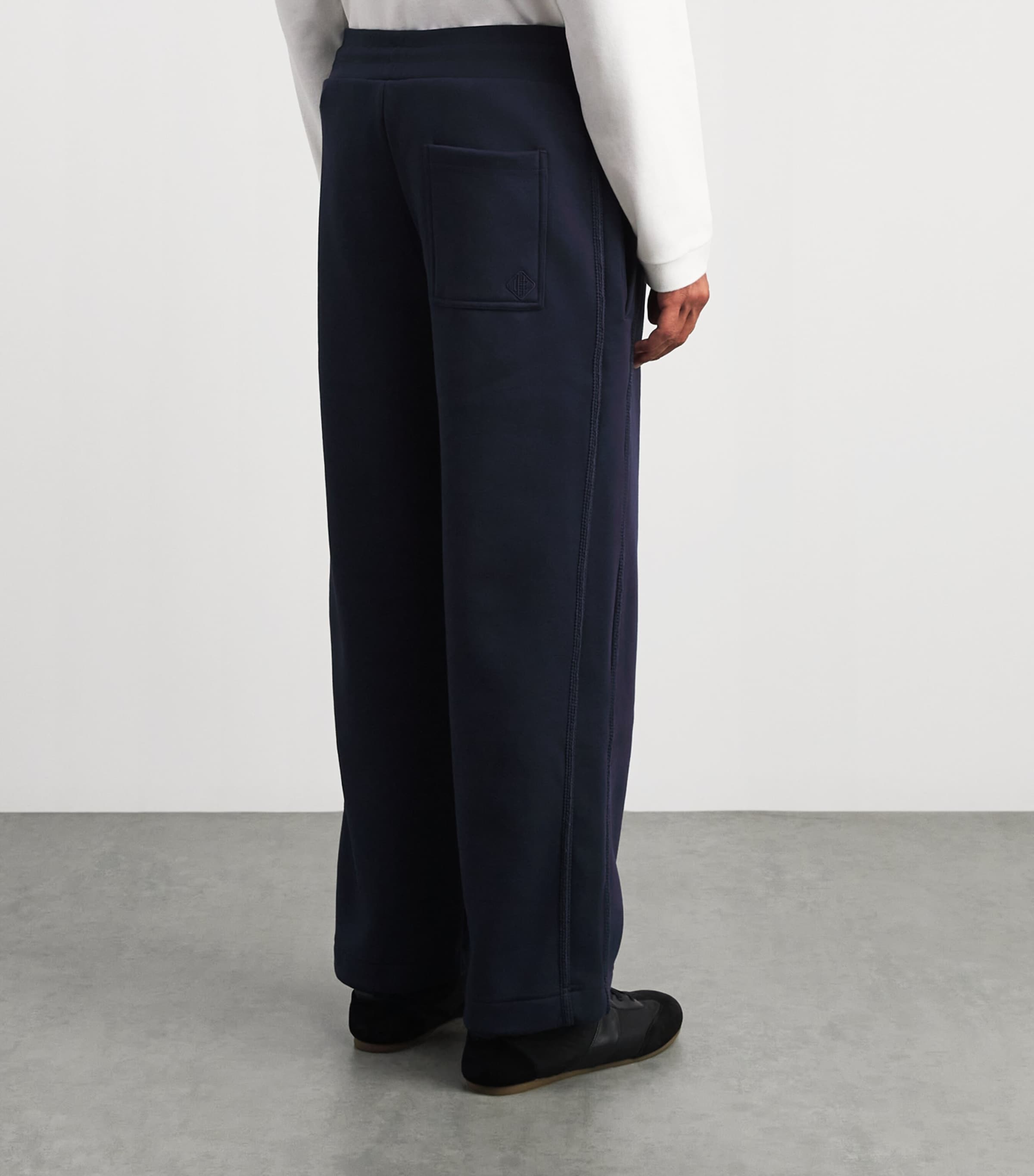 CHÉ Mens Varez Straight Sweatpants Navy Image 5