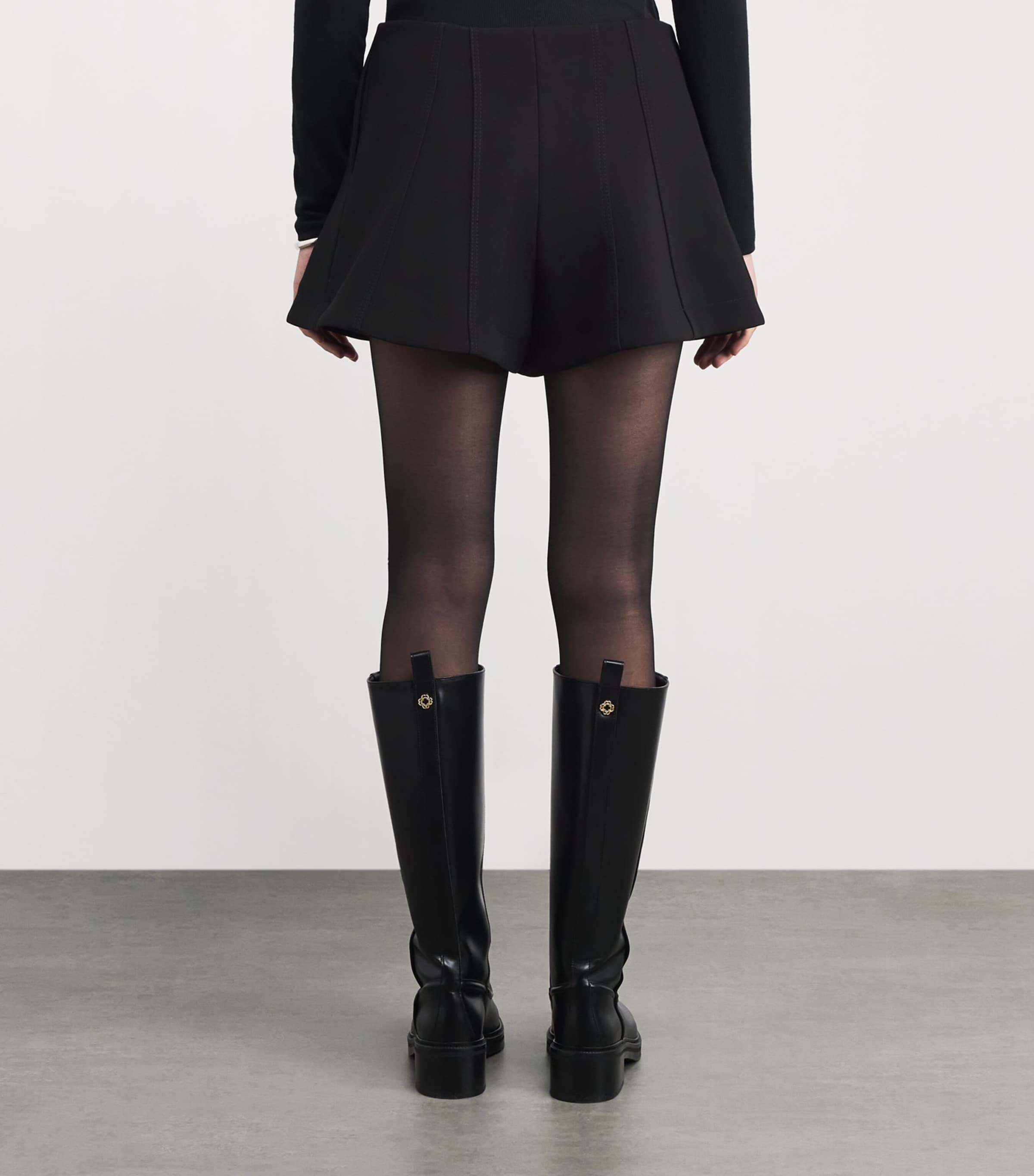 Flared Shorts BLACK Image 4