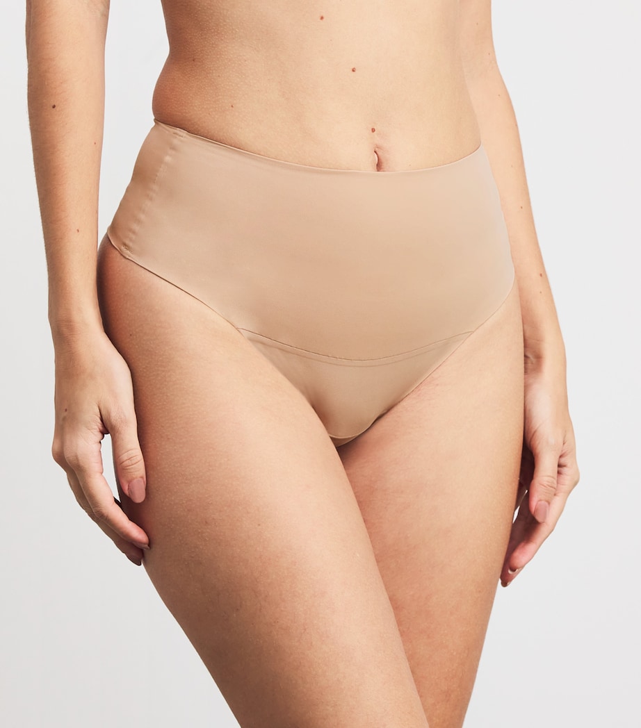 Smoothing Intimates High-Waist Thong CLAY Image 2