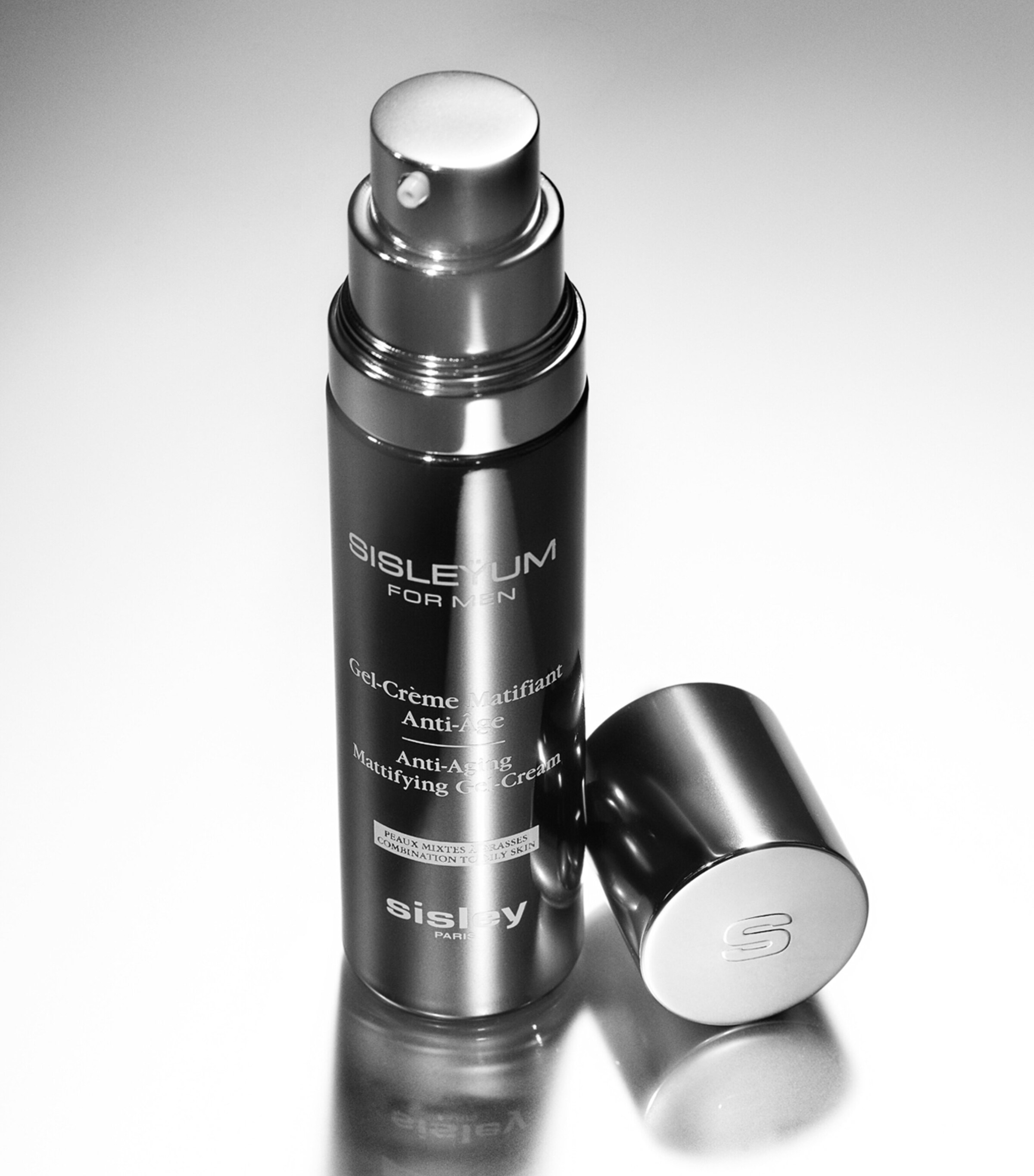 Sisleÿum Anti-Ageing Mattifying Gel-Cream (50ml) NO COLOUR Image 4