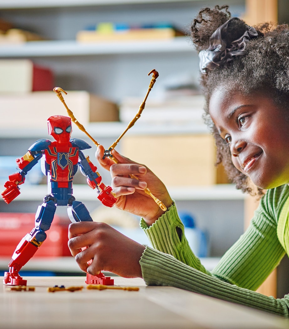 Marvel Iron Spider-Man Figure Building Toy 76298 MULTI Image 5