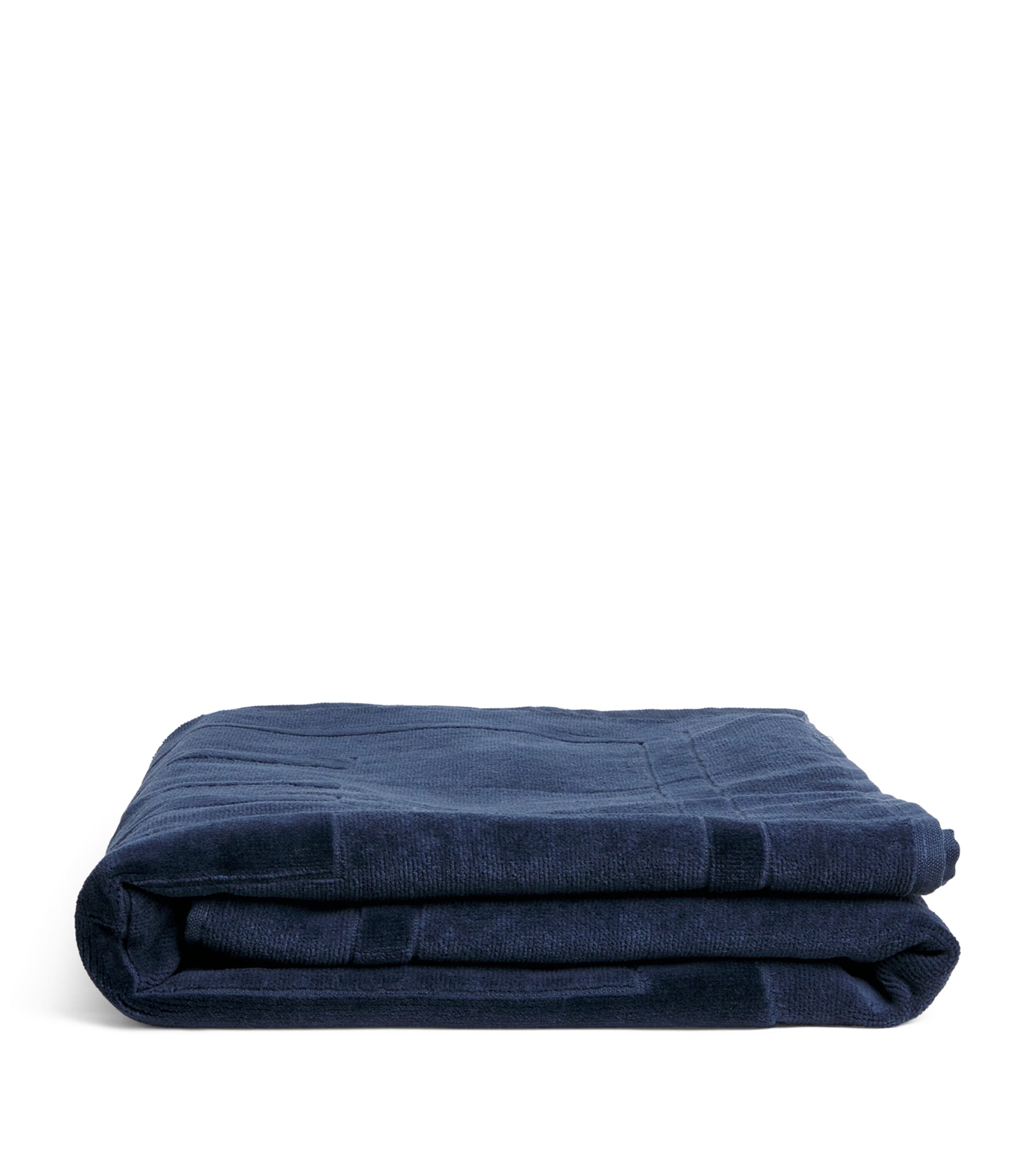 Vilebrequin Organic Cotton Logo Beach Towel (90cm x 180cm) Bleu Marine Image 1