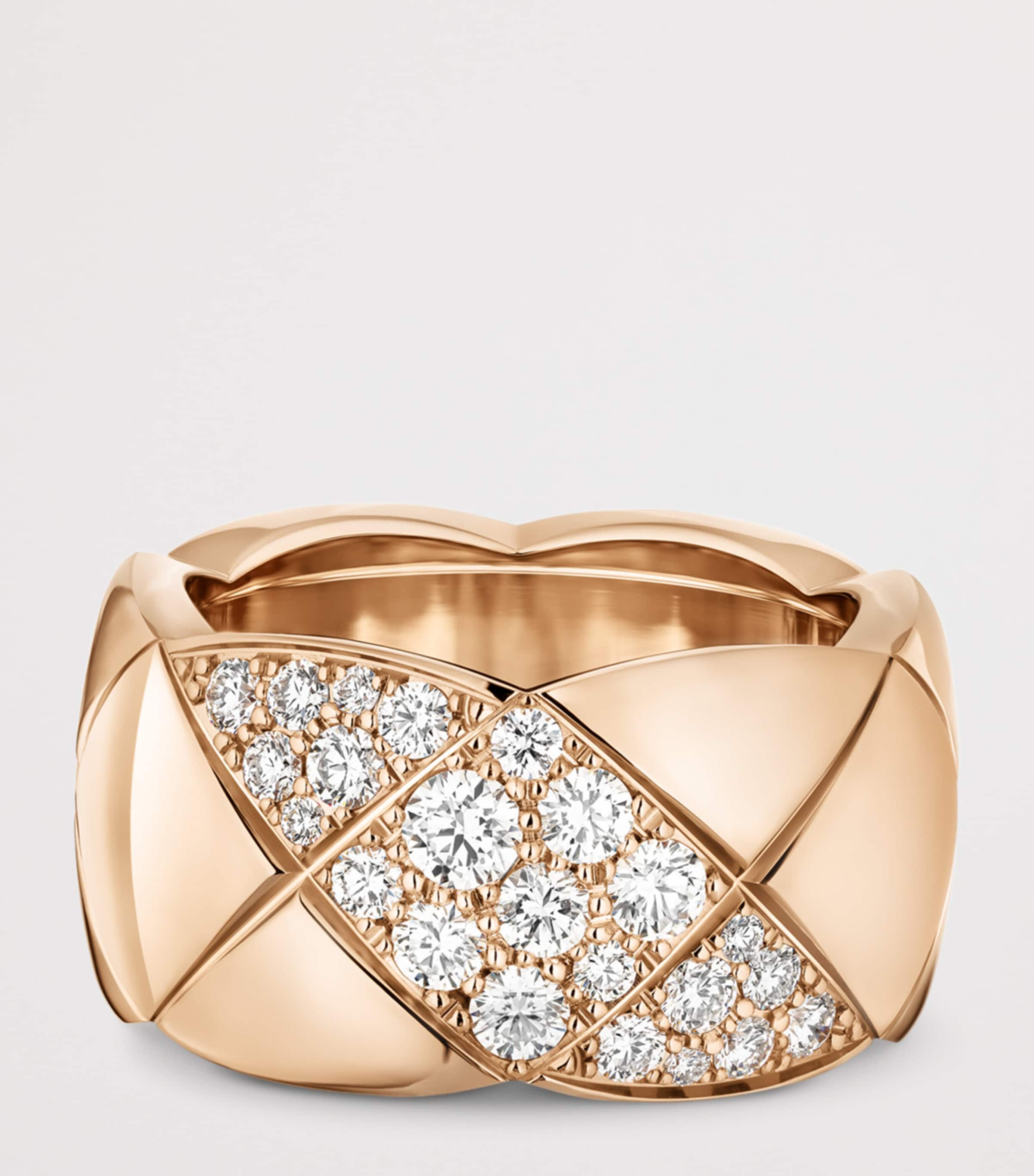 CHANEL Beige Gold and Diamond Coco Crush Ring Beige Image 3