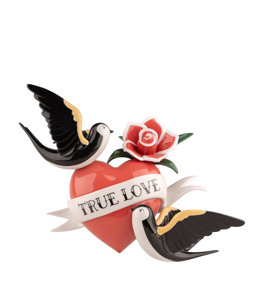 Lladró True Love Figurine Image 1