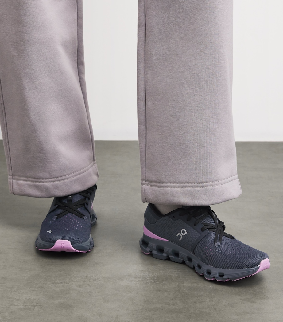 Cloud X 4 Trainers NAVY/SAKURA Image 2