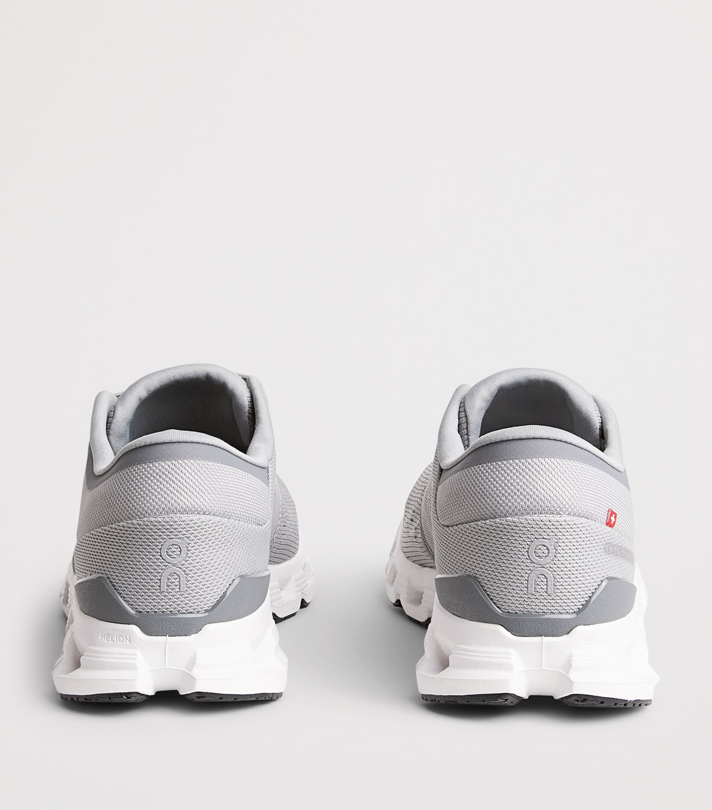 On Mens Cloud X 4 Trainers Alloy | Ivory Image 4