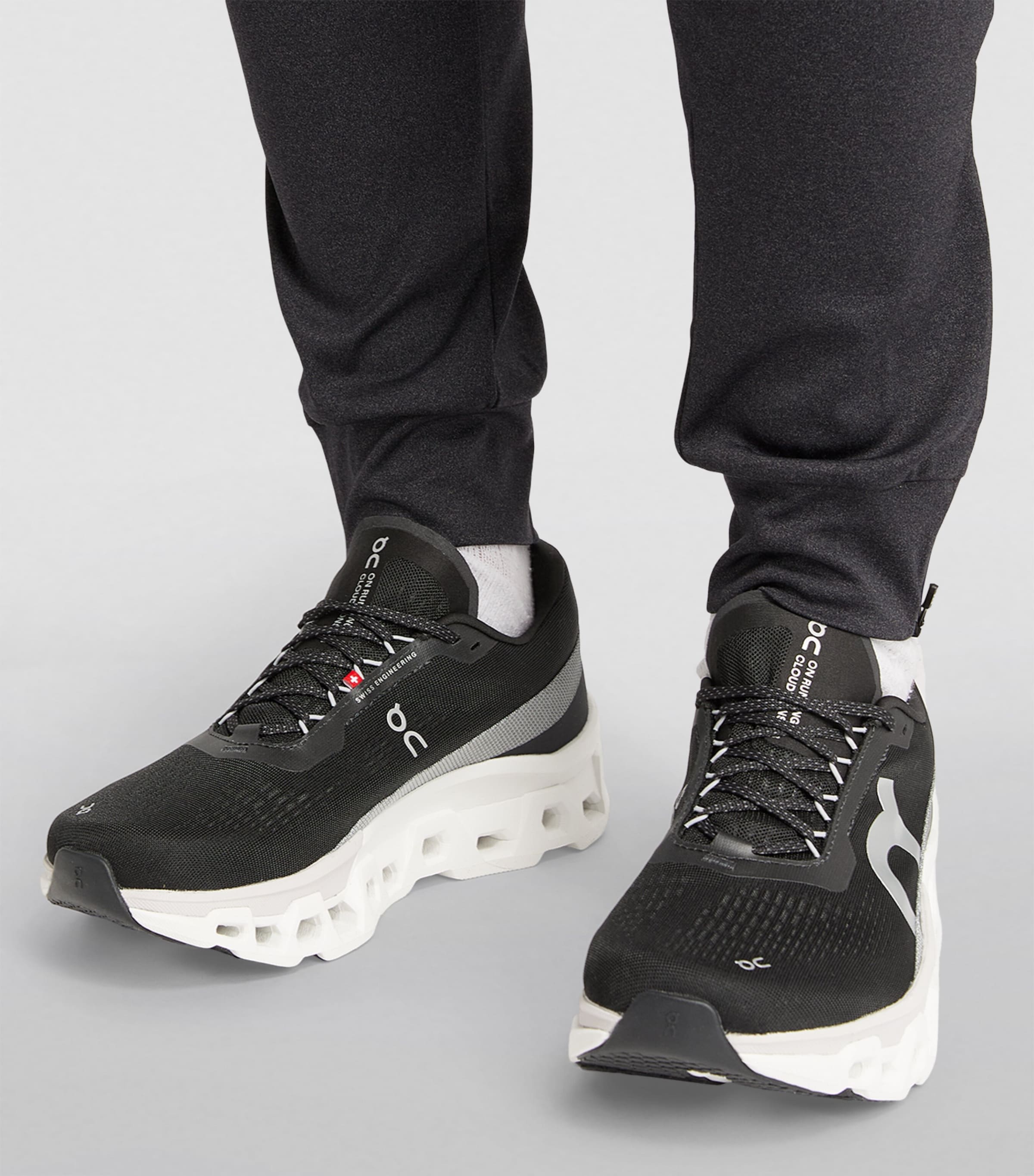 Cloudmonster 2 Trainers BLACK | FROST Image 6