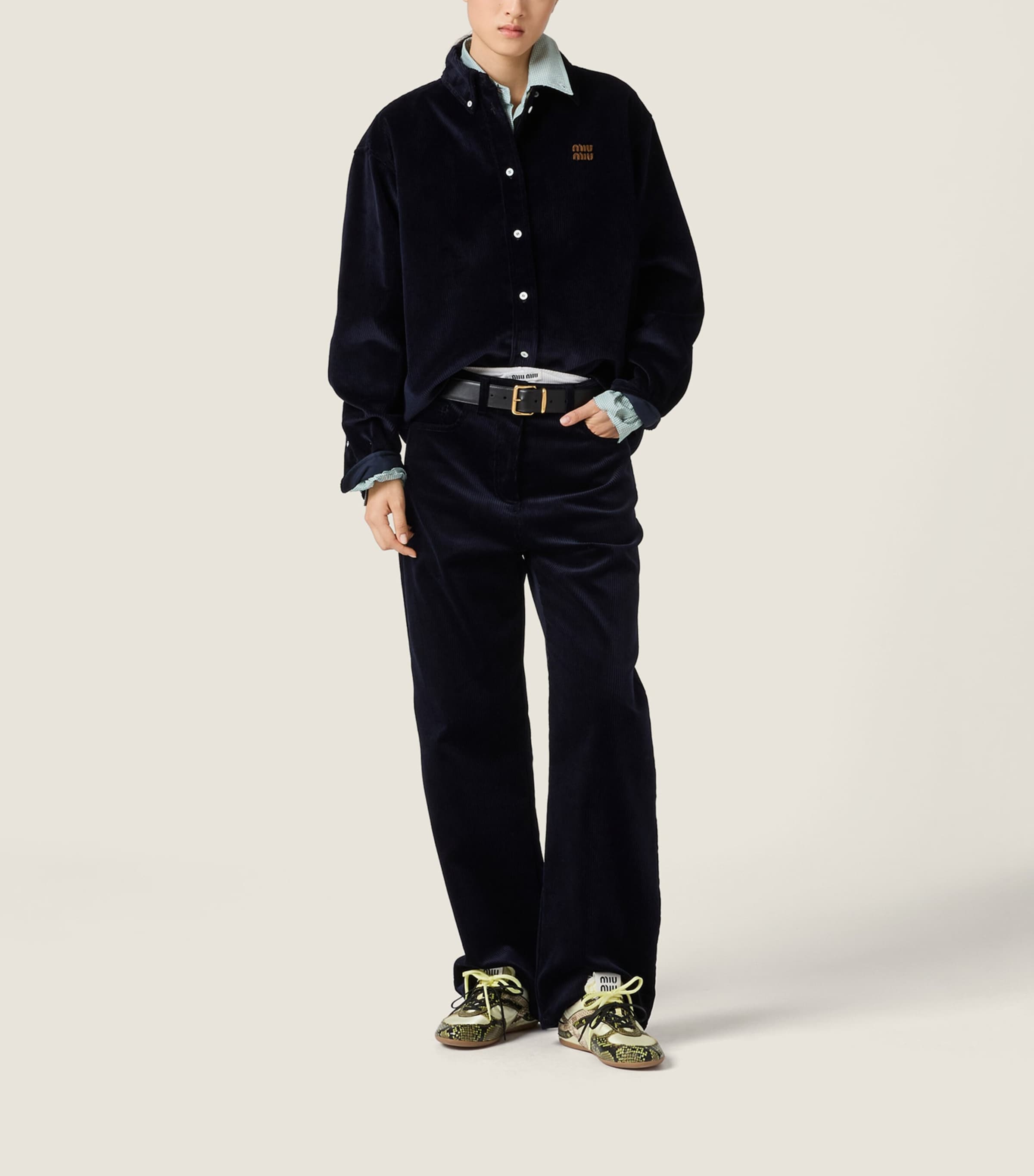 Corduroy Suede-Trim Shirt F0008 Image 2