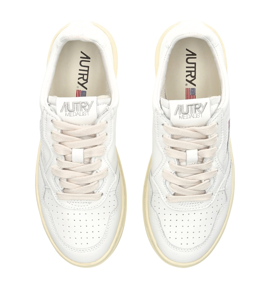 Leather Medalist Low-Top Sneakers WHITE Image 4