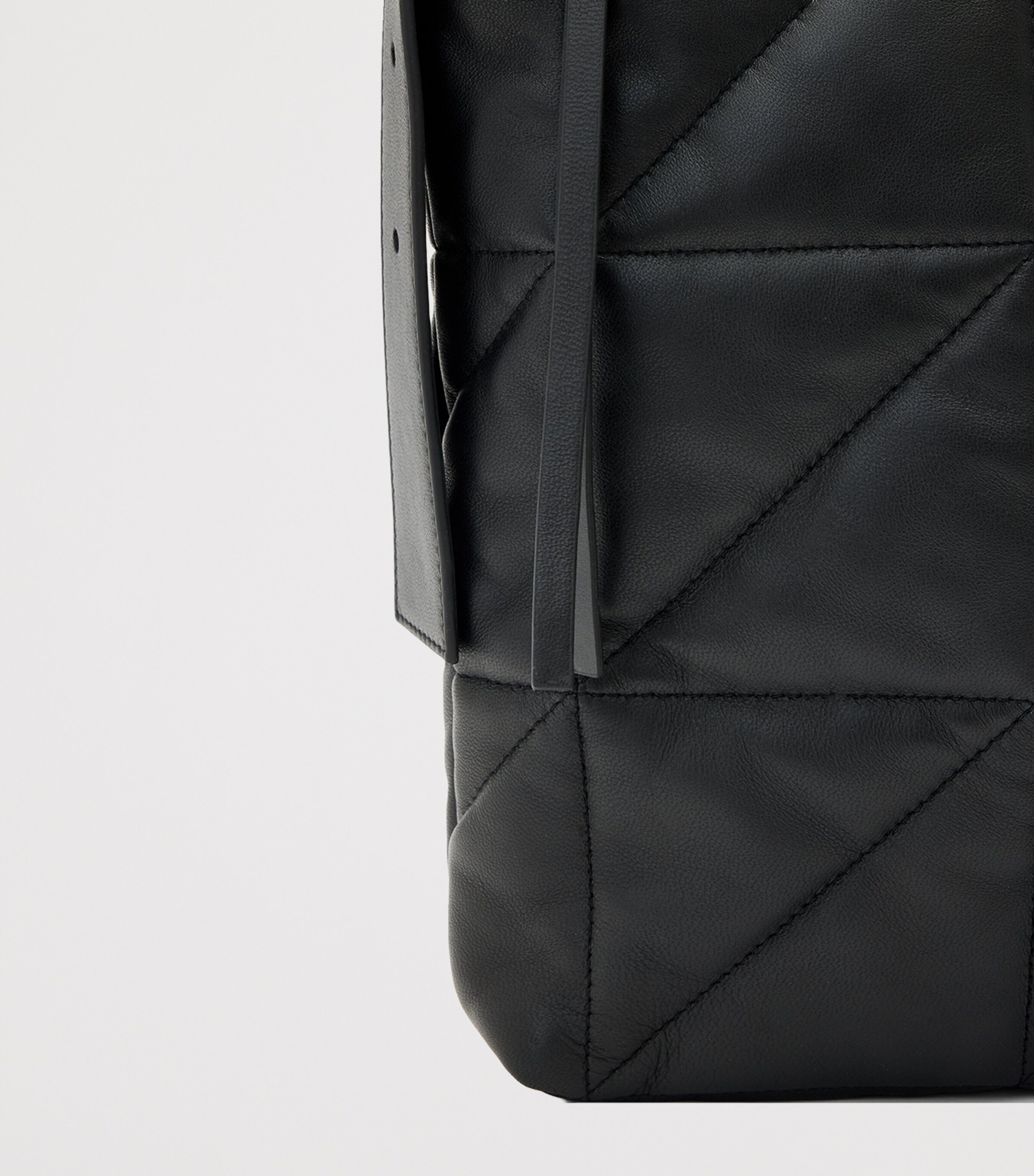 AllSaints Quilted Leather Edbury Shoulder Bag Black Image 4