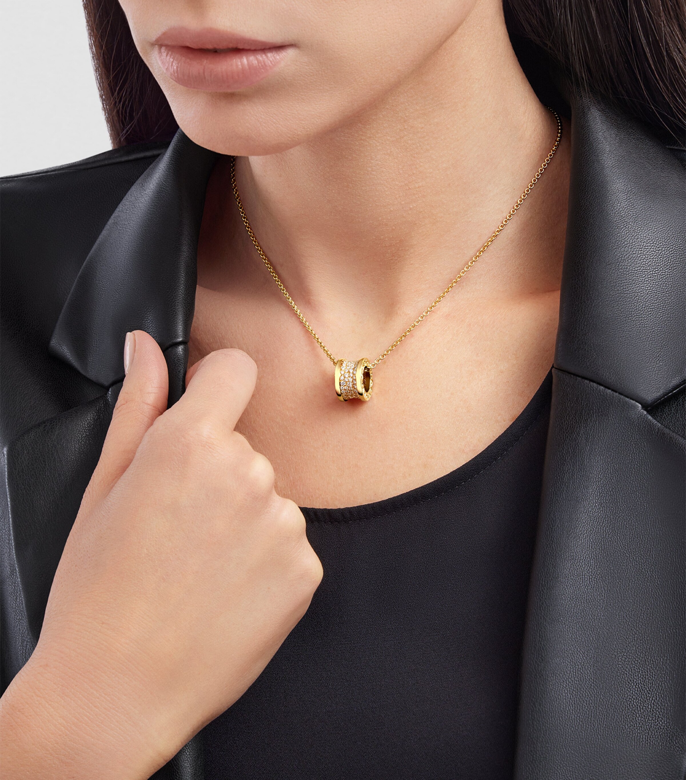 Yellow Gold and Diamond B.zero1 Necklace YELLOW GOLD Image 4