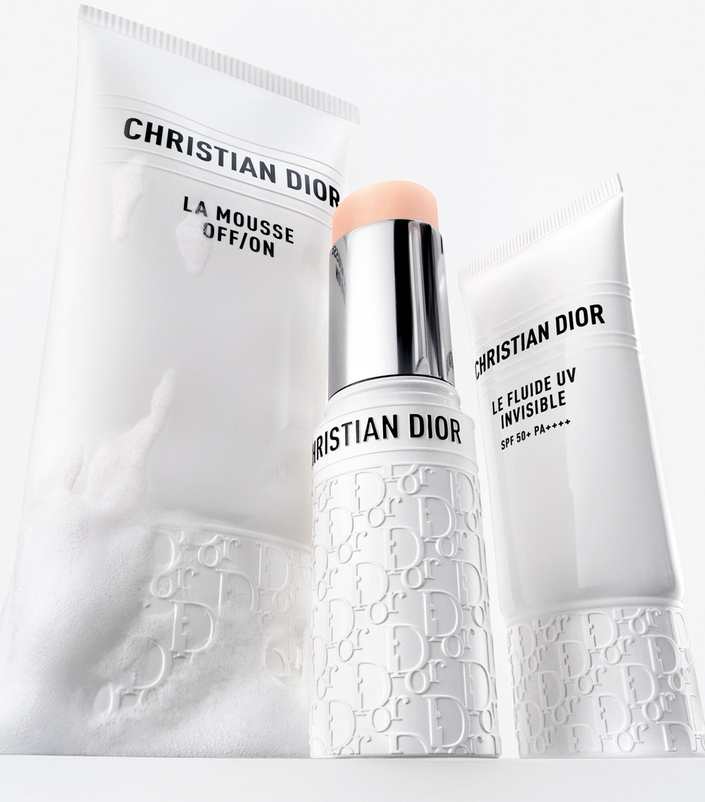DIOR Hydrating Invisible UV Fluid SPF 50+ PA++++ (30ml) Image 6