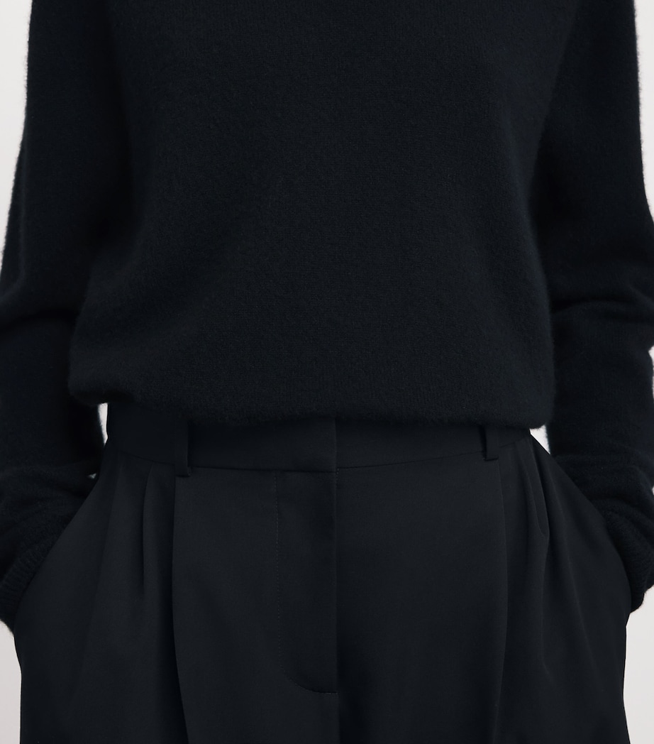 The Row Womens Numi Goat Cashmere Sweater Black Image 5