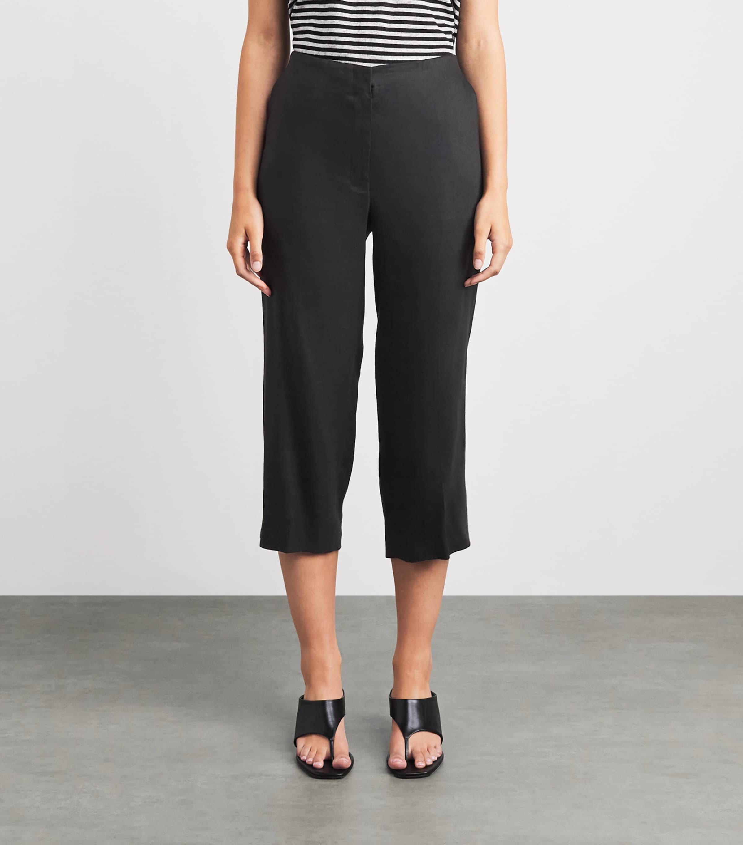 Theory Womens Linen-Blend Capri Trousers Black Image 4