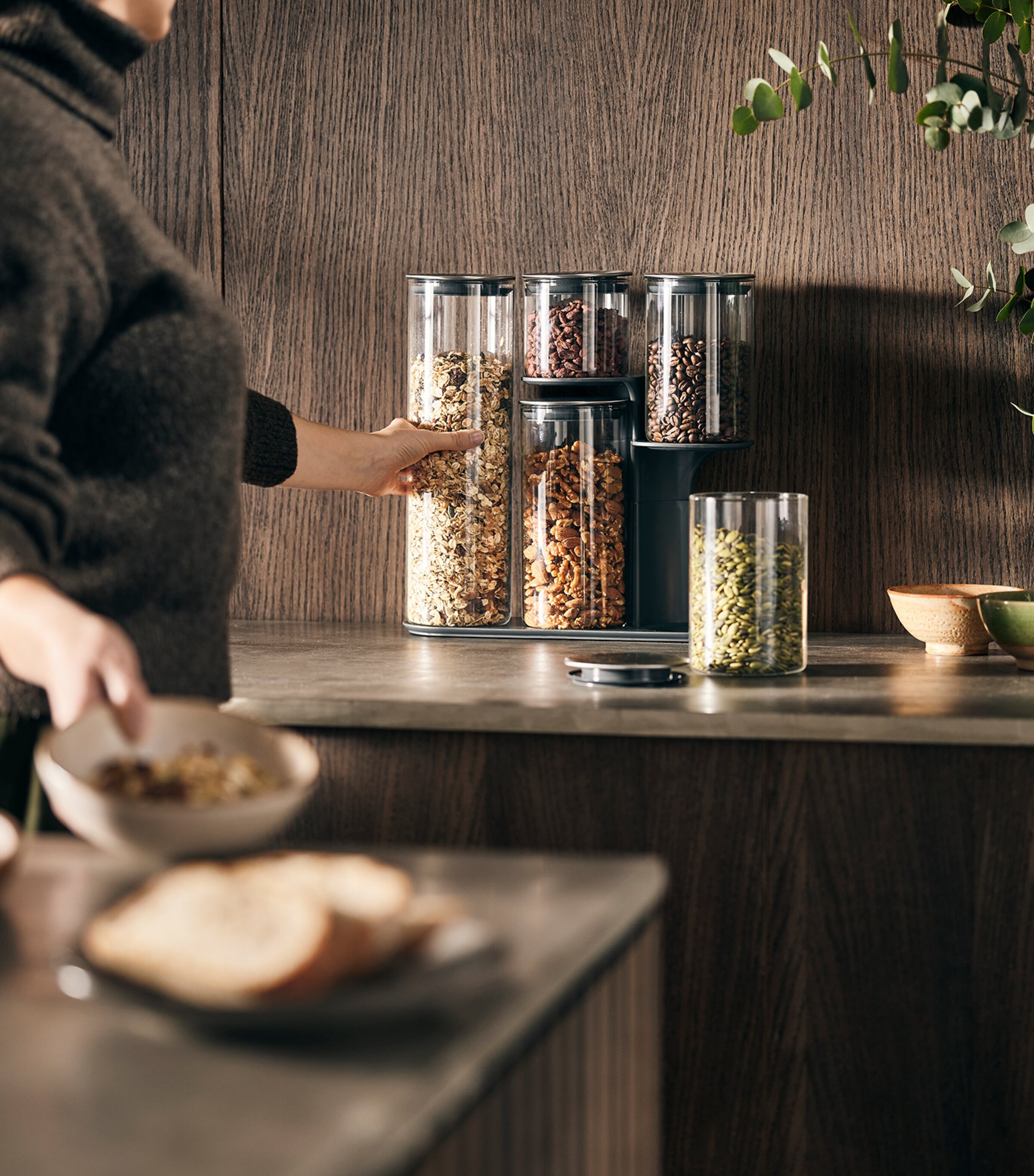 Joseph Joseph Glass Kitchen Jars and Stand (Set of 5) Glass Image 5