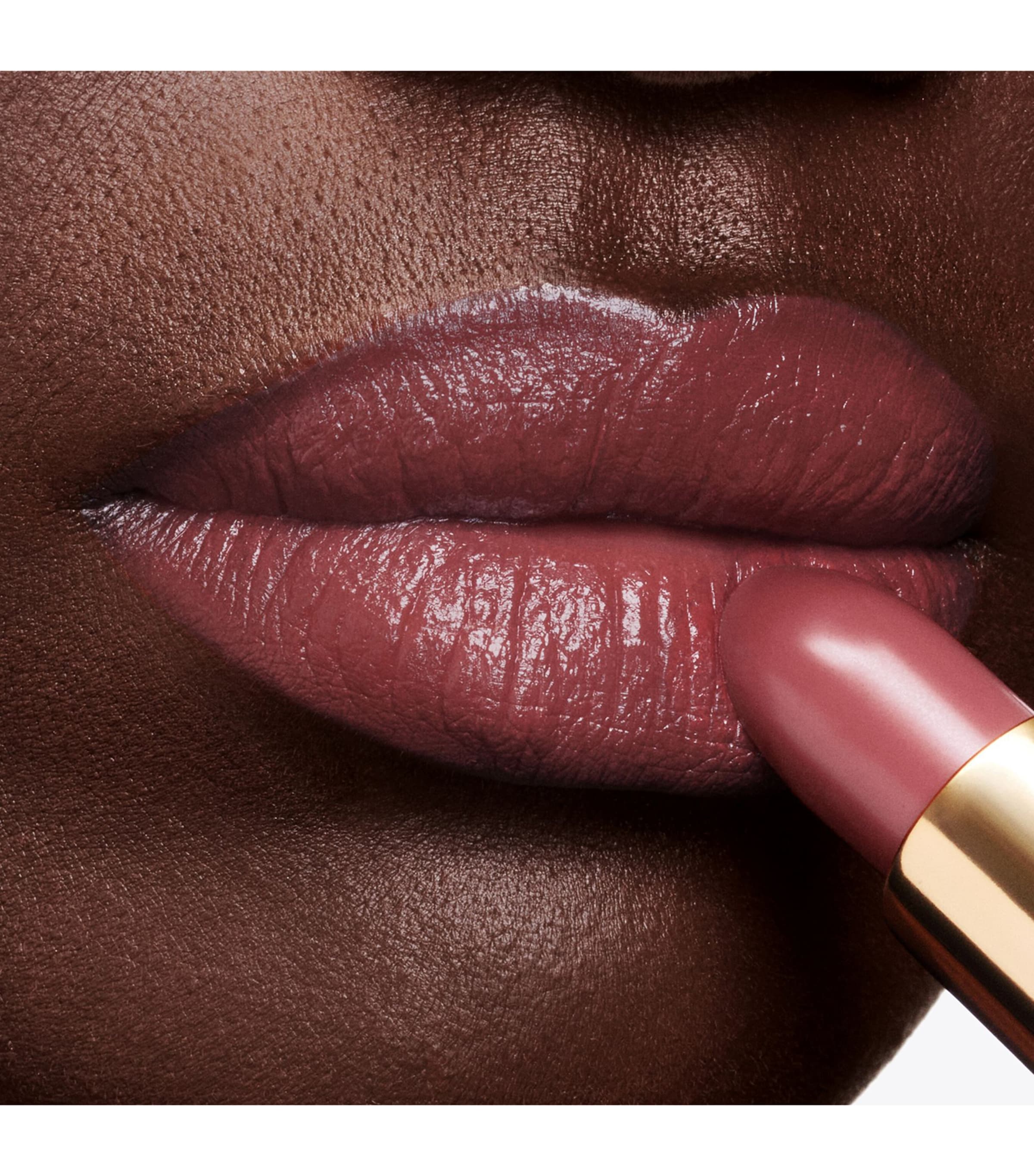TOM FORD Runway Lip Colour Undeniable Image 3