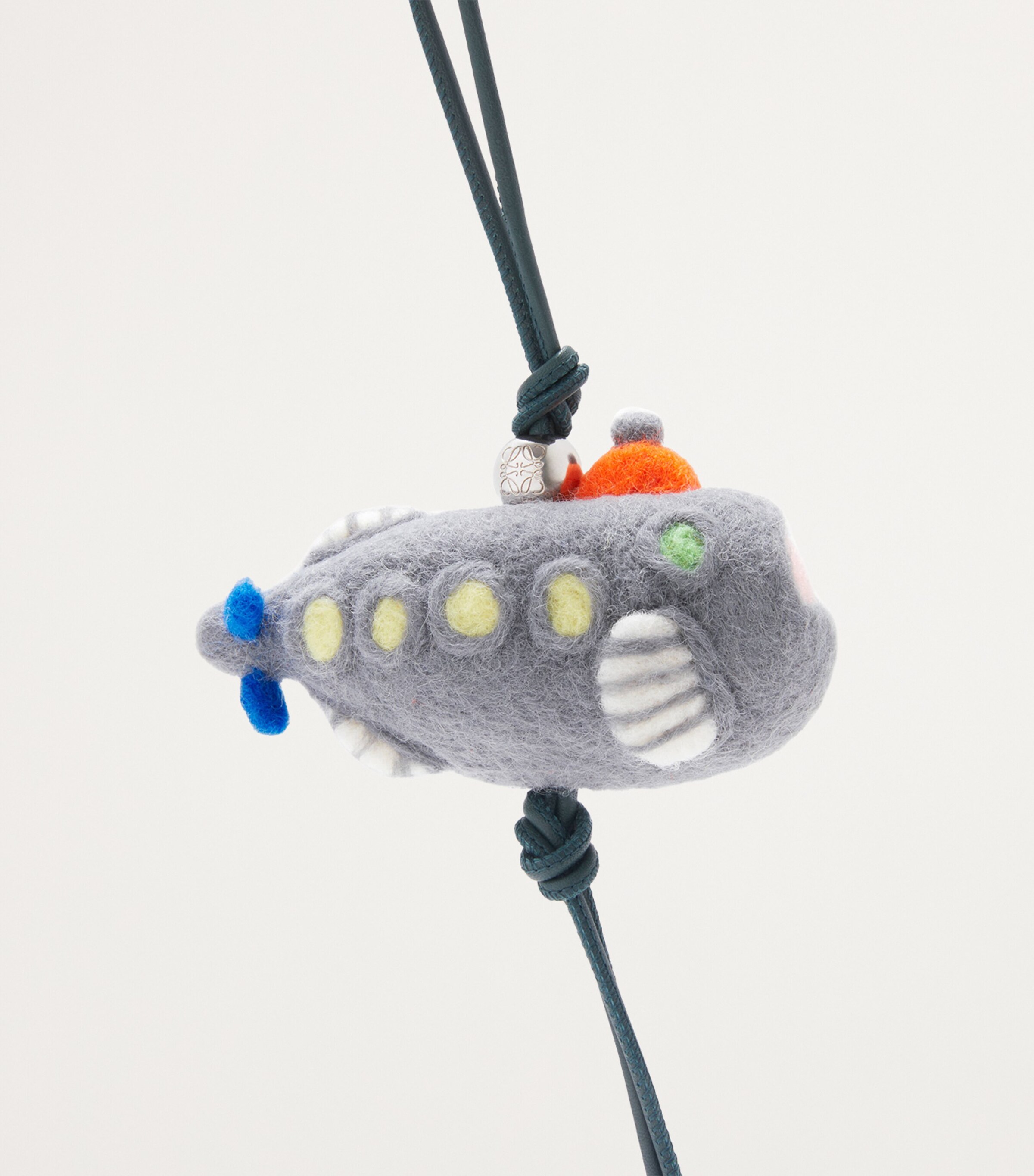 【Loewe】x Suna Fujita Submarine バッグチャーム LOEWE | X Suna Fujita Submarine Charm | Women | Lane Crawford