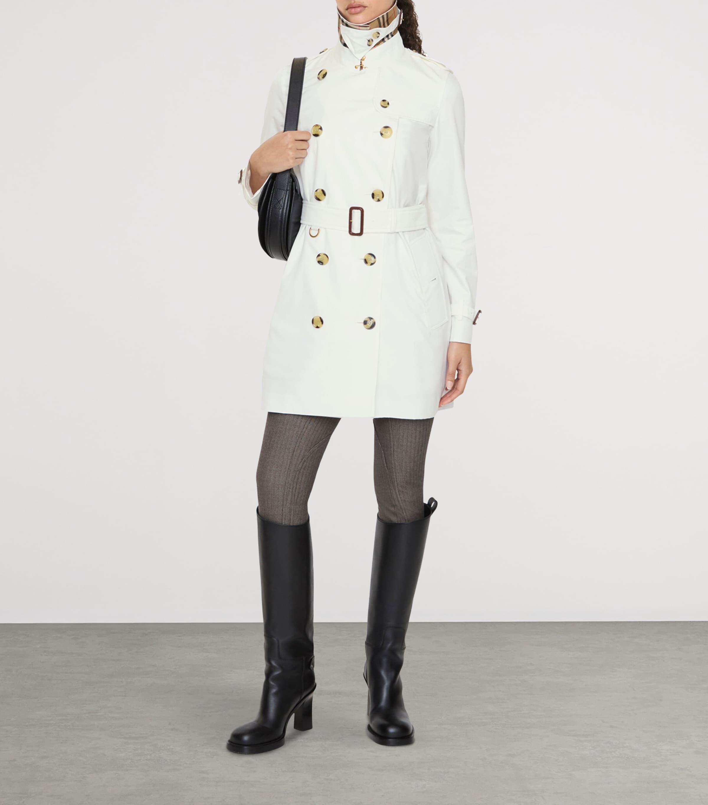 Burberry White Short Tropical Gabardine Kensington Trench Coat