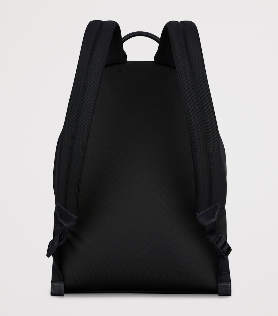 Essential U Backpack BLACK Image 4