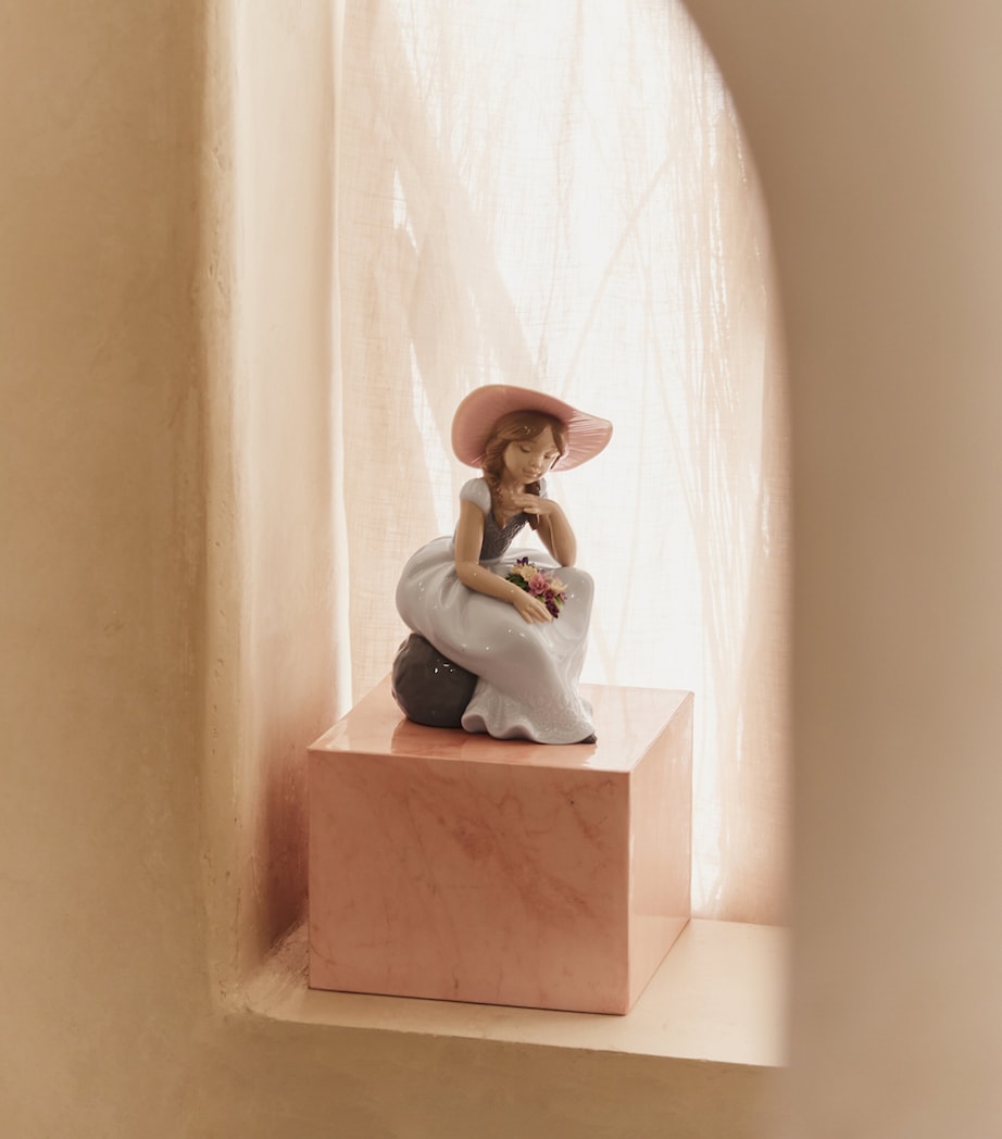Lladró Porcelain Spring Has Come Sculpture Image 2