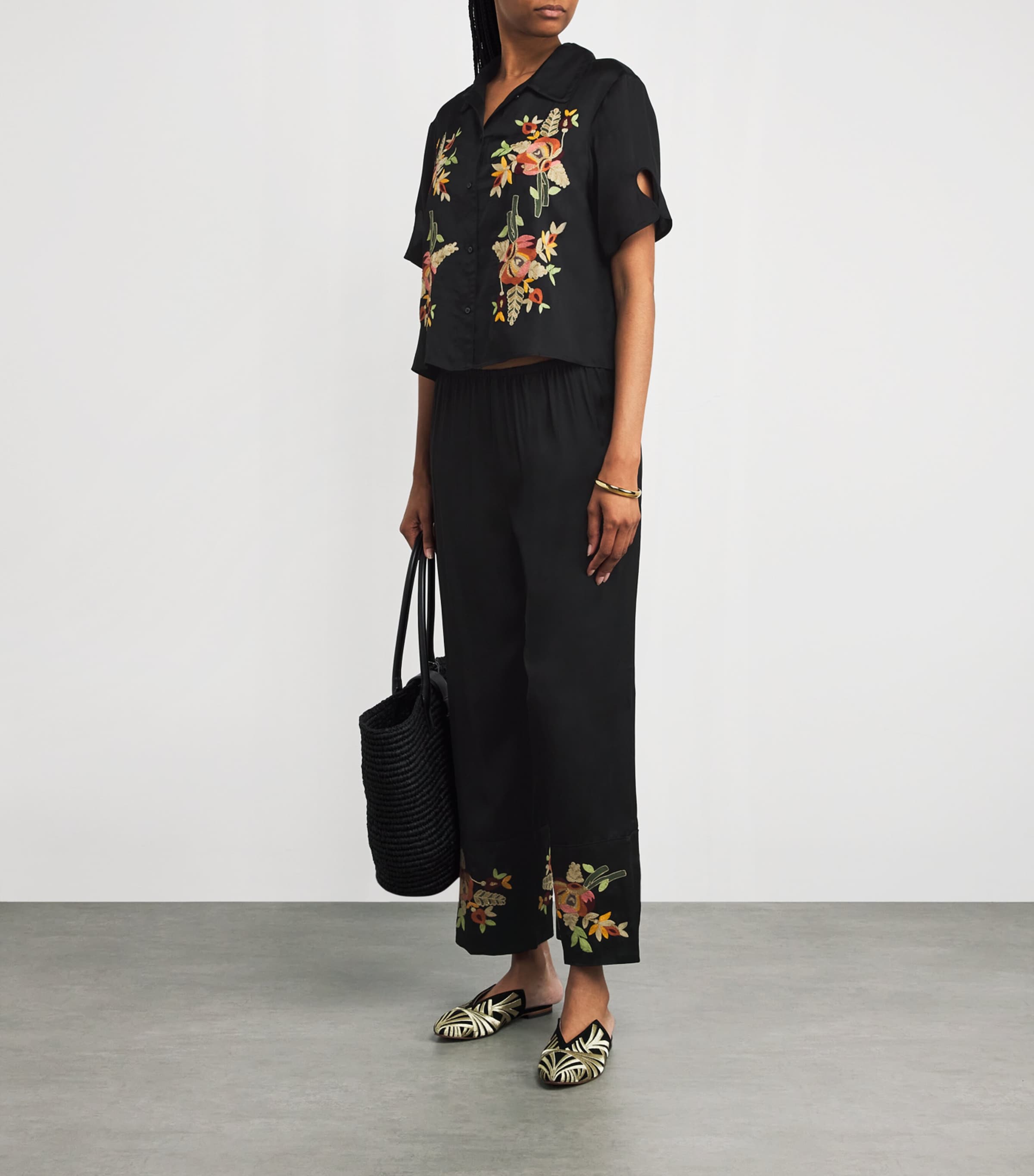 Cuffed Floral Embroidered Trousers BLACK Image 2