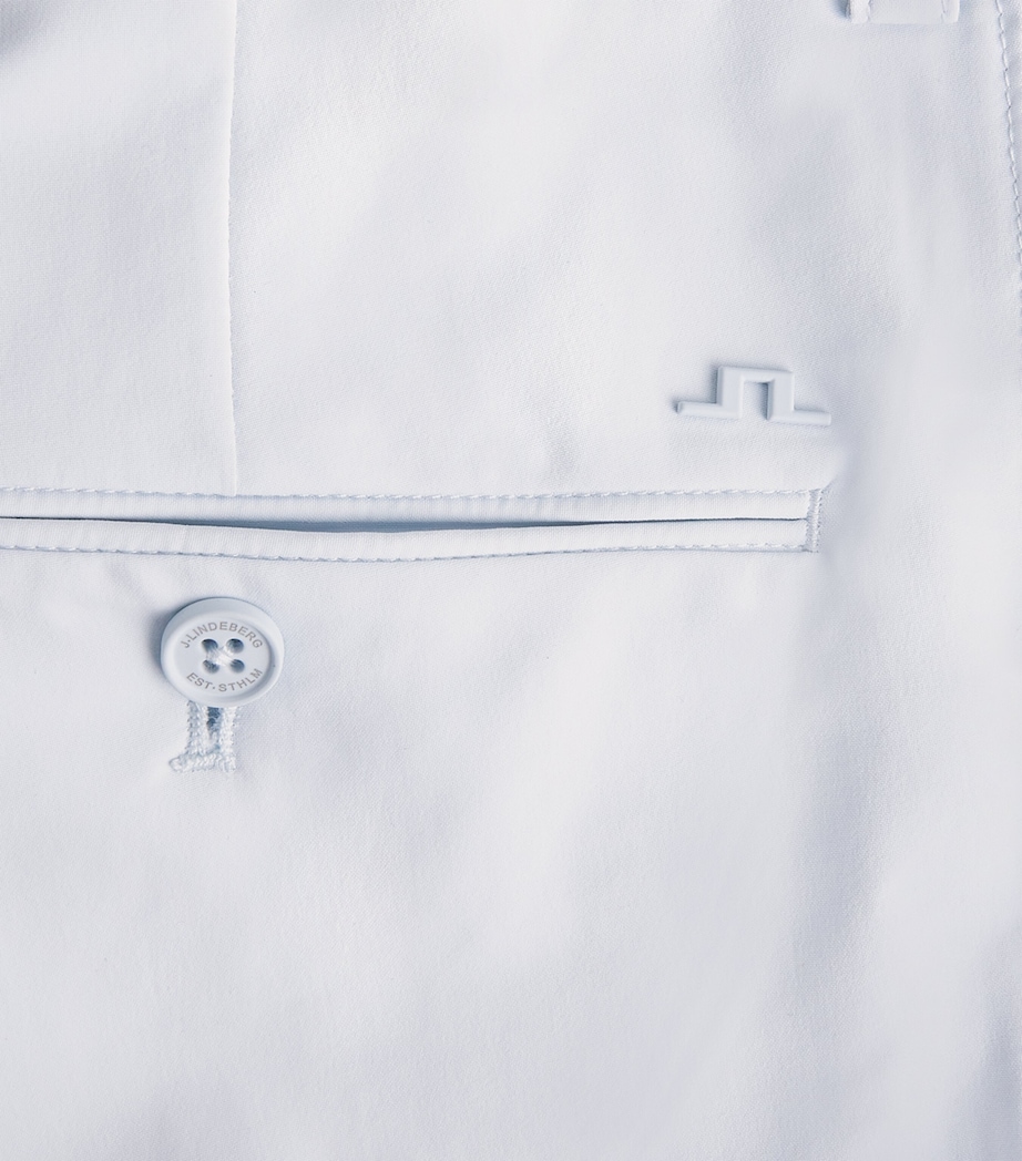 J Lindeberg Mens Mitch Tailored Shorts Skywriting Image 6